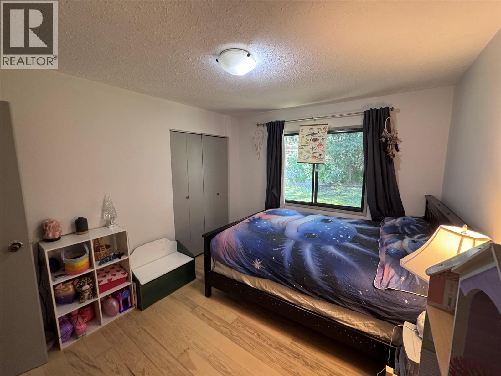 725 3 Highway, Christina Lake, British Columbia  V0H 1E0 - Photo 15 - 10392055