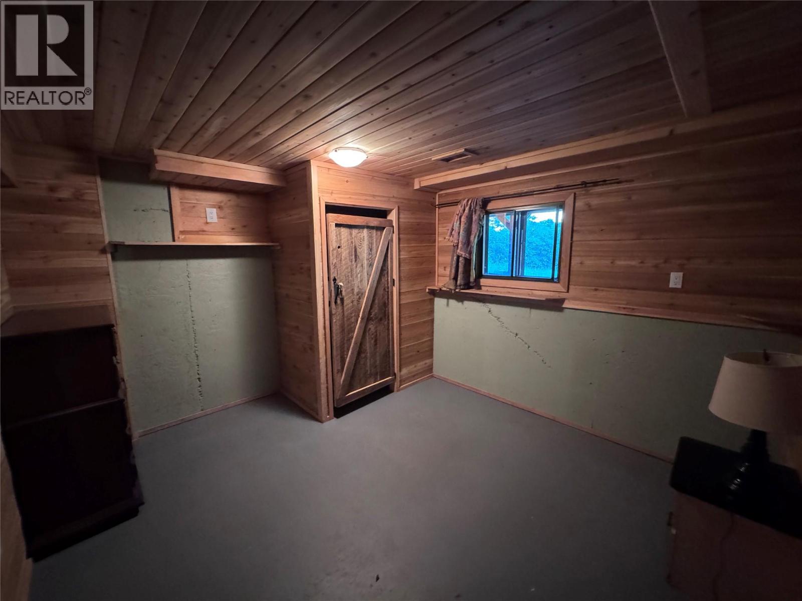 725 3 Highway, Christina Lake, British Columbia  V0H 1E0 - Photo 25 - 10392055