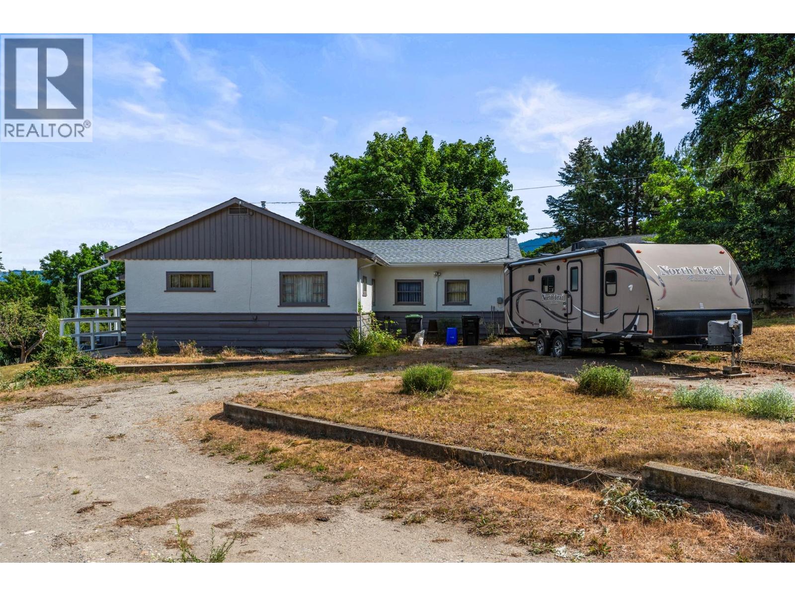 1801 39 Avenue, Vernon, British Columbia  V1T 3A6 - Photo 12 - 10392190