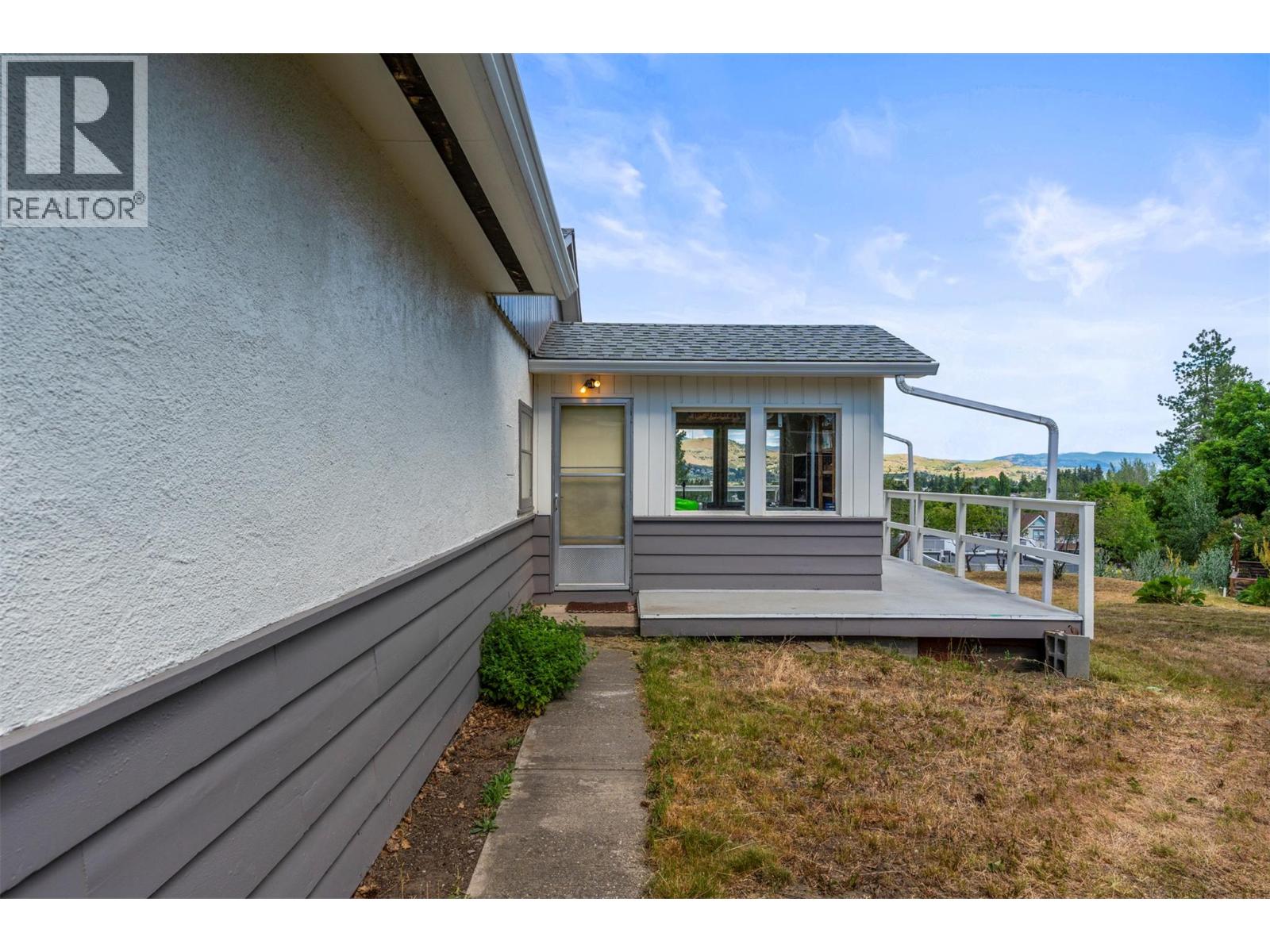 1801 39 Avenue, Vernon, British Columbia  V1T 3A6 - Photo 23 - 10392190