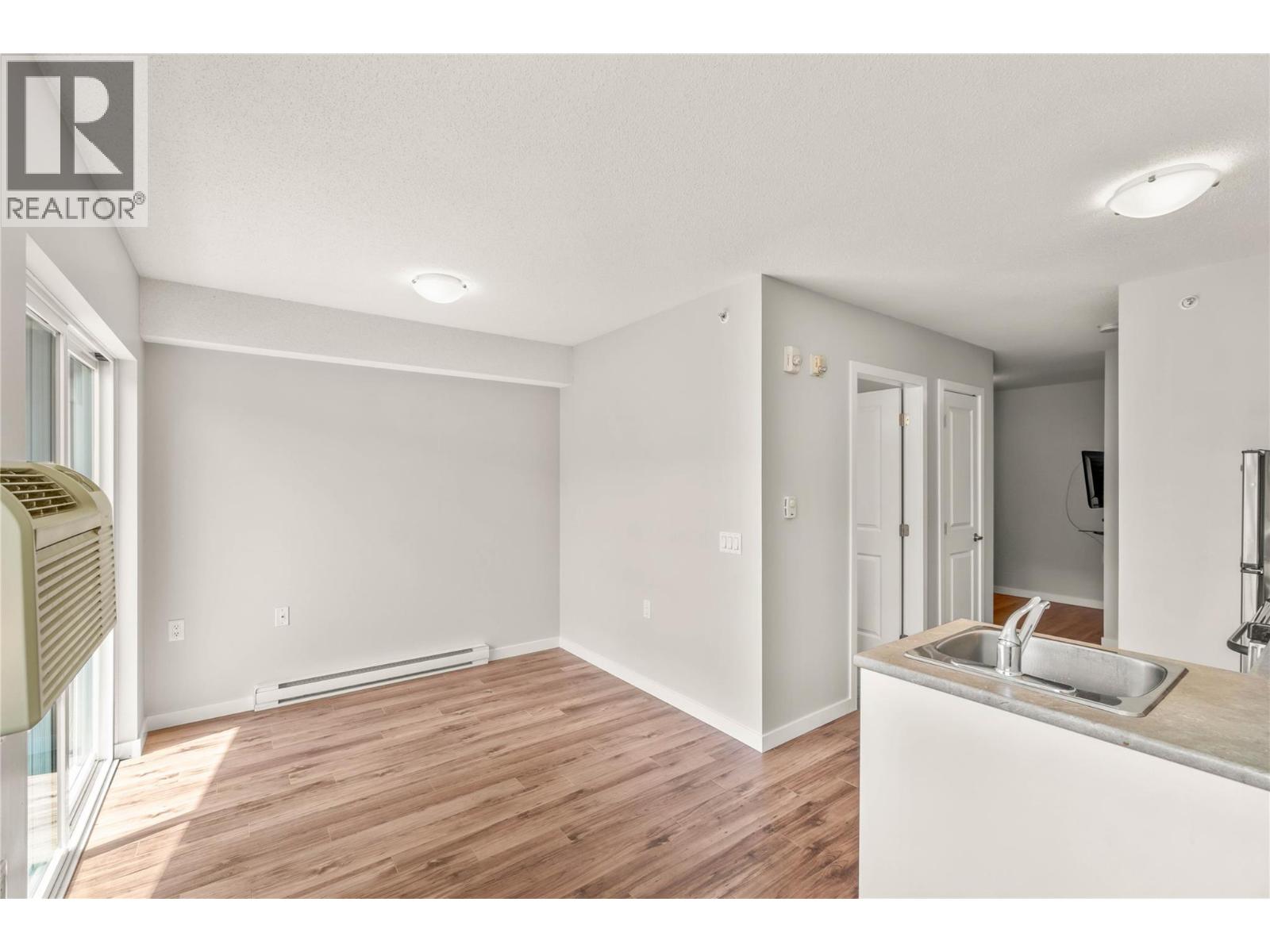 375 Cherry Avenue Unit# 409, Kamloops, British Columbia  V2B 2R8 - Photo 8 - 10392106