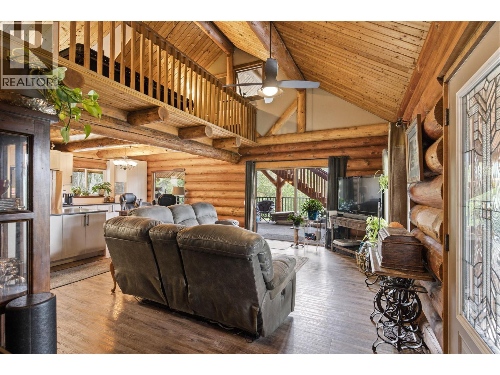 1822 Cardinal Creek Road, Kelowna, British Columbia  V1P 1J3 - Photo 5 - 10391684