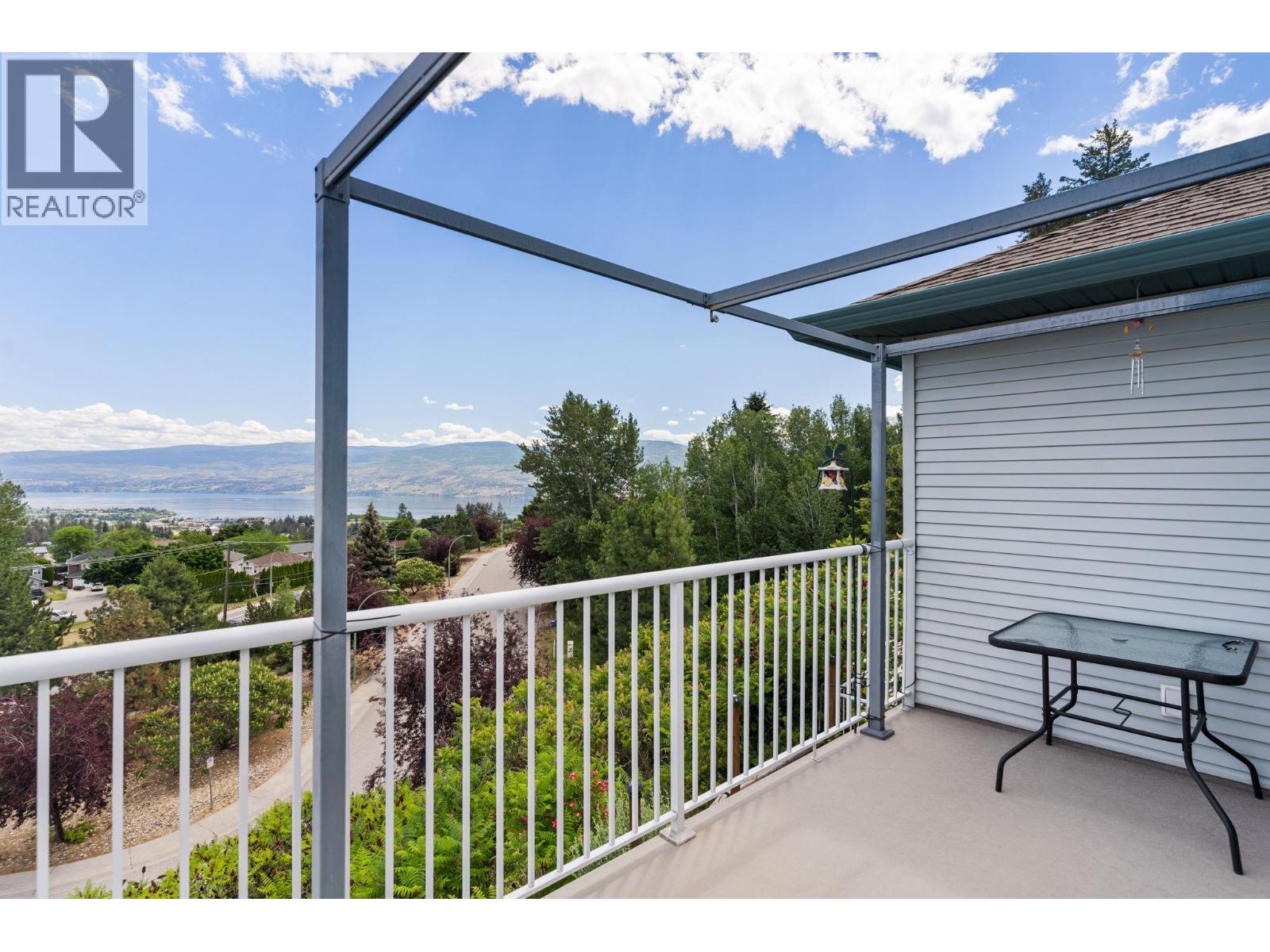 3652 Yorkton Road, West Kelowna, British Columbia  V4T 2X2 - Photo 2 - 10392006