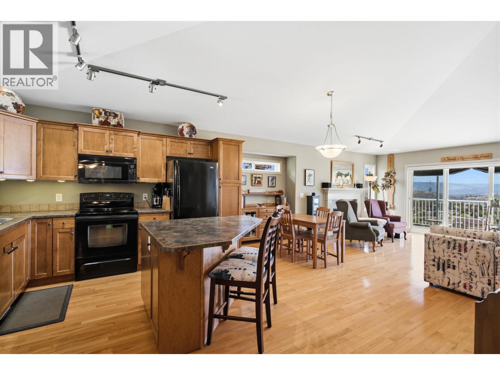 3652 Yorkton Road, West Kelowna, British Columbia  V4T 2X2 - Photo 3 - 10392006