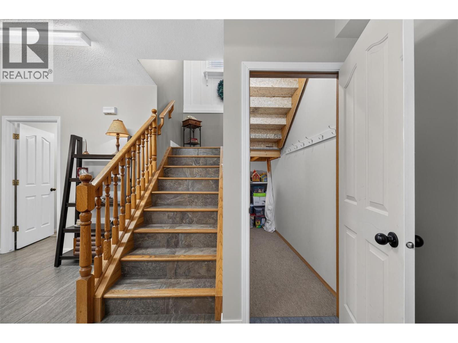587 Hunt Road, Swansea Point, British Columbia  V0E 2K2 - Photo 45 - 10391770