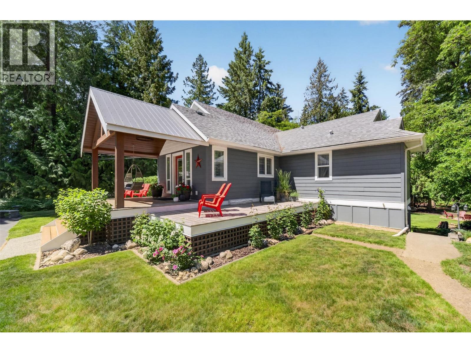 587 Hunt Road, Swansea Point, British Columbia  V0E 2K2 - Photo 79 - 10391770