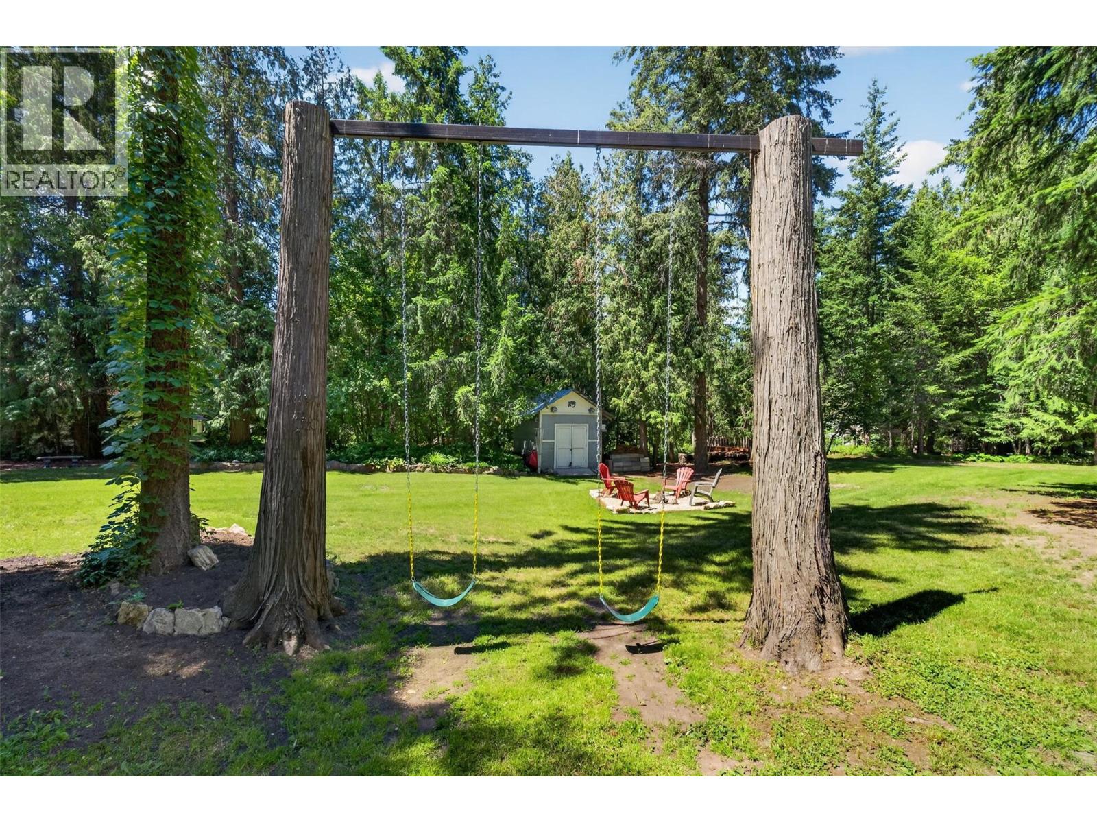 587 Hunt Road, Swansea Point, British Columbia  V0E 2K2 - Photo 81 - 10391770