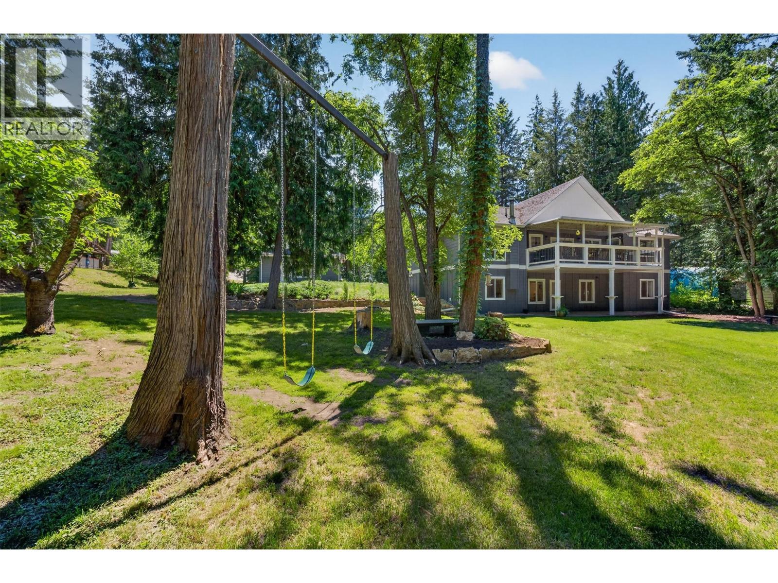 587 Hunt Road, Swansea Point, British Columbia  V0E 2K2 - Photo 82 - 10391770