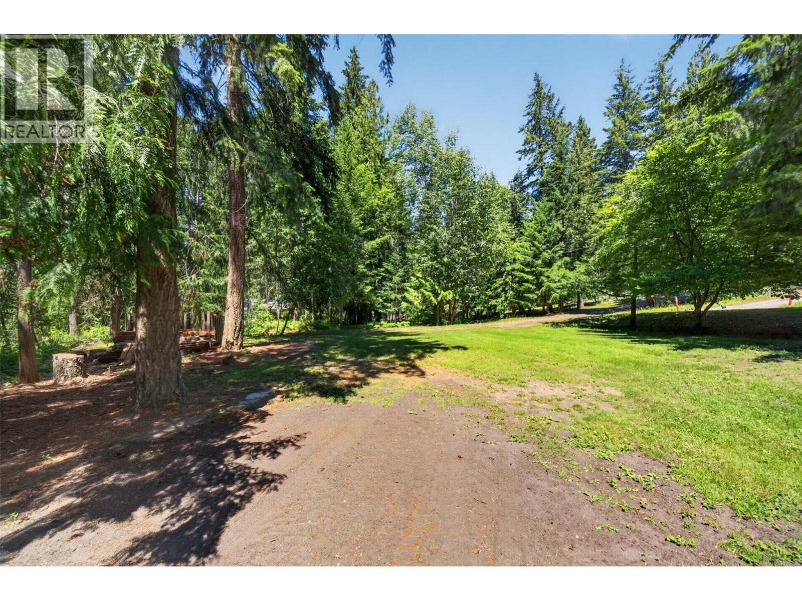 587 Hunt Road, Swansea Point, British Columbia  V0E 2K2 - Photo 83 - 10391770