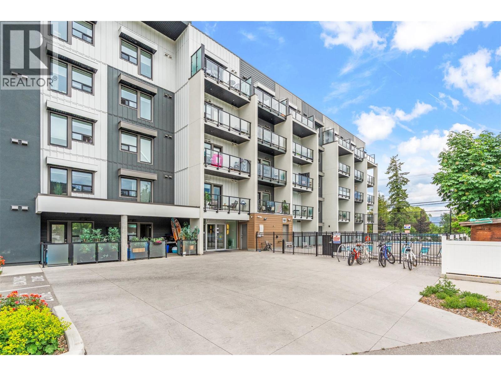 2555 Lakeshore Road Unit# 303, Vernon, British Columbia  V1H 0A4 - Photo 5 - 10392073