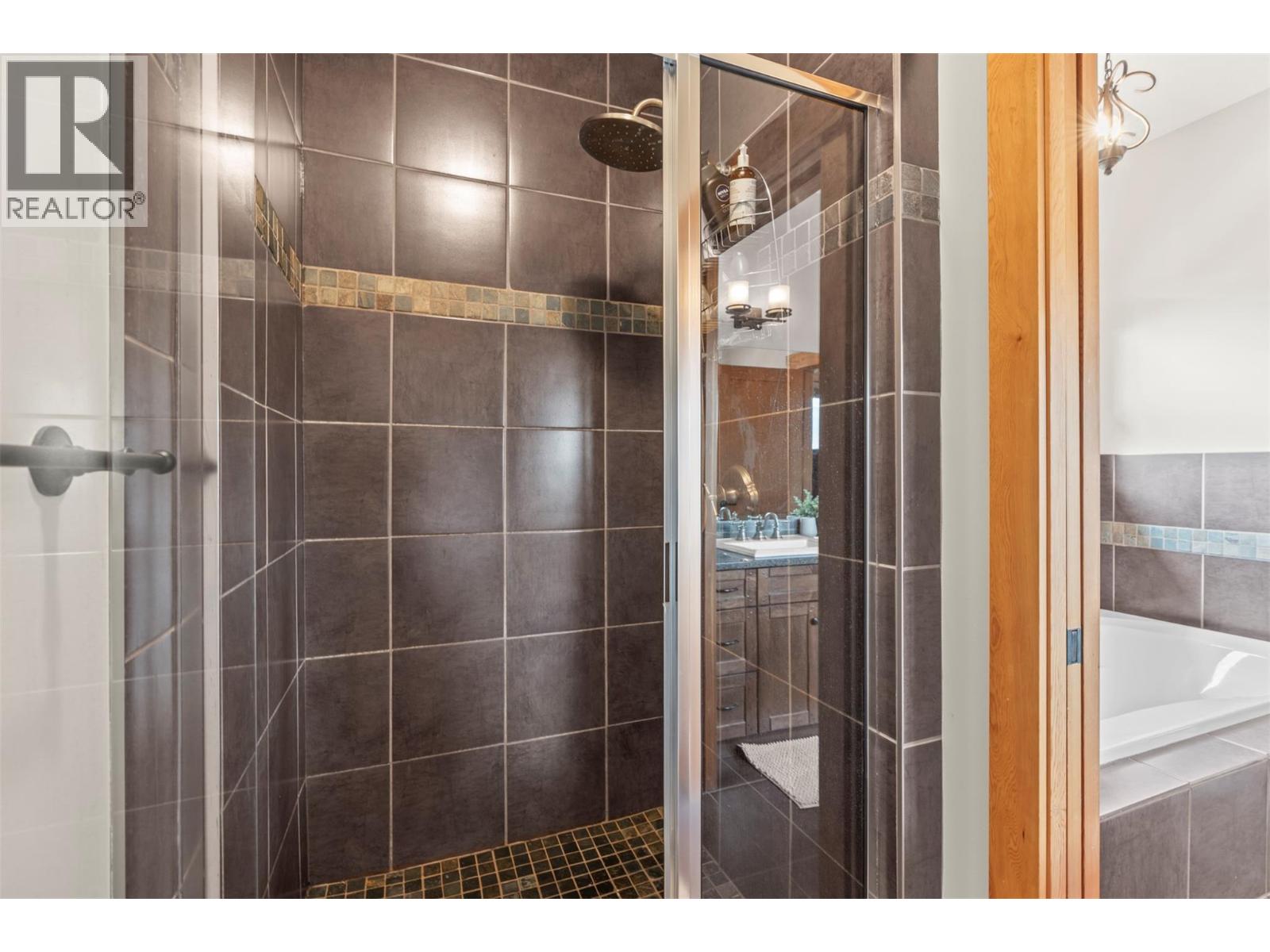 2479 Eagle Bay Road Unit# 16, Blind Bay, British Columbia  V0E 1H1 - Photo 39 - 10392159