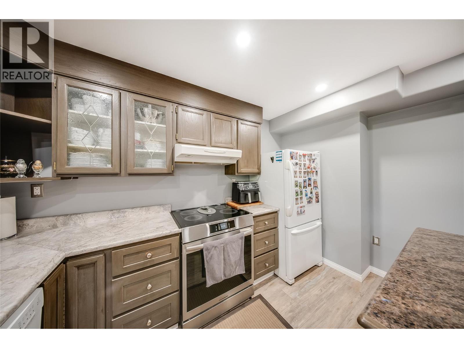 3651 Carnation Drive, Trail, British Columbia  V1R 2W5 - Photo 29 - 10392234