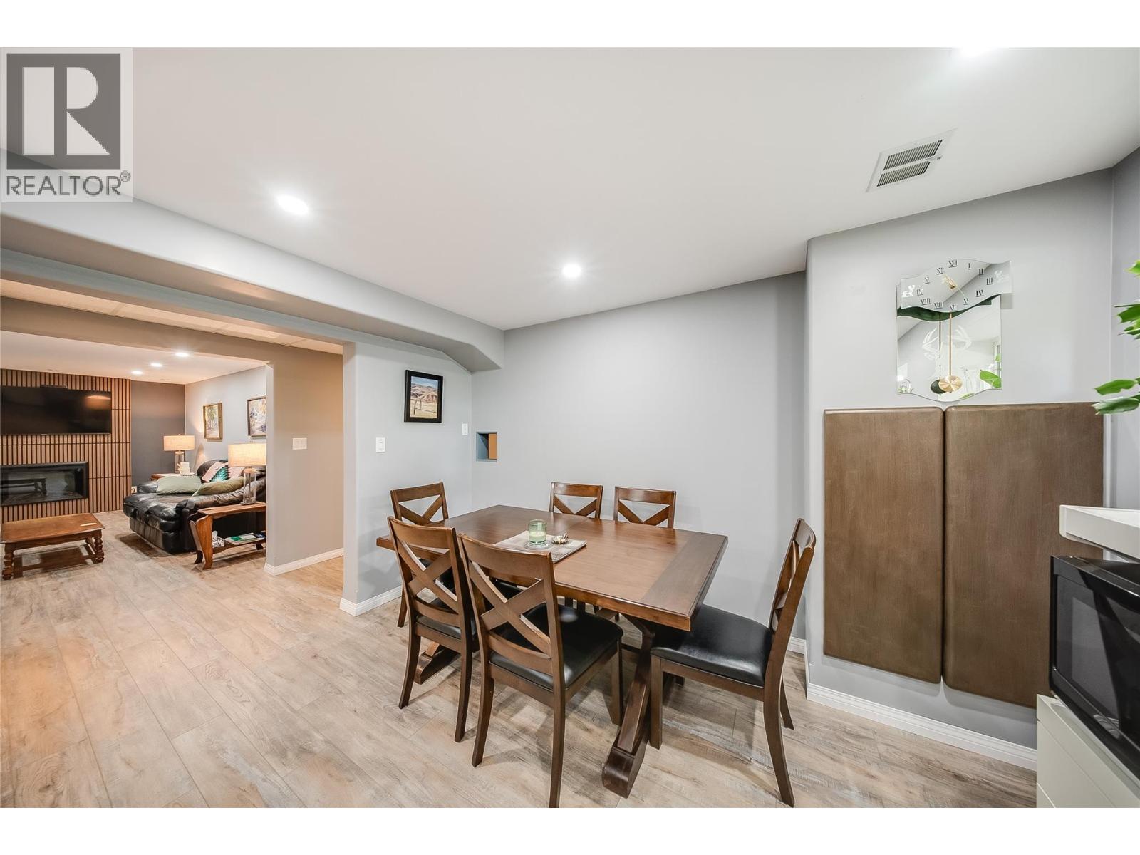 3651 Carnation Drive, Trail, British Columbia  V1R 2W5 - Photo 30 - 10392234