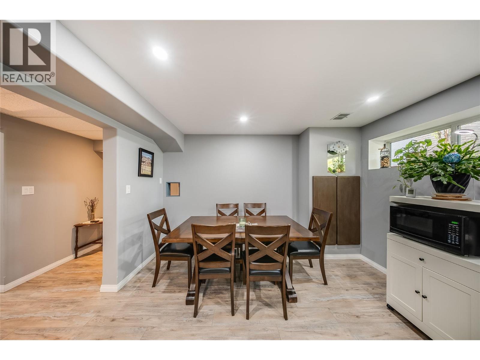 3651 Carnation Drive, Trail, British Columbia  V1R 2W5 - Photo 31 - 10392234