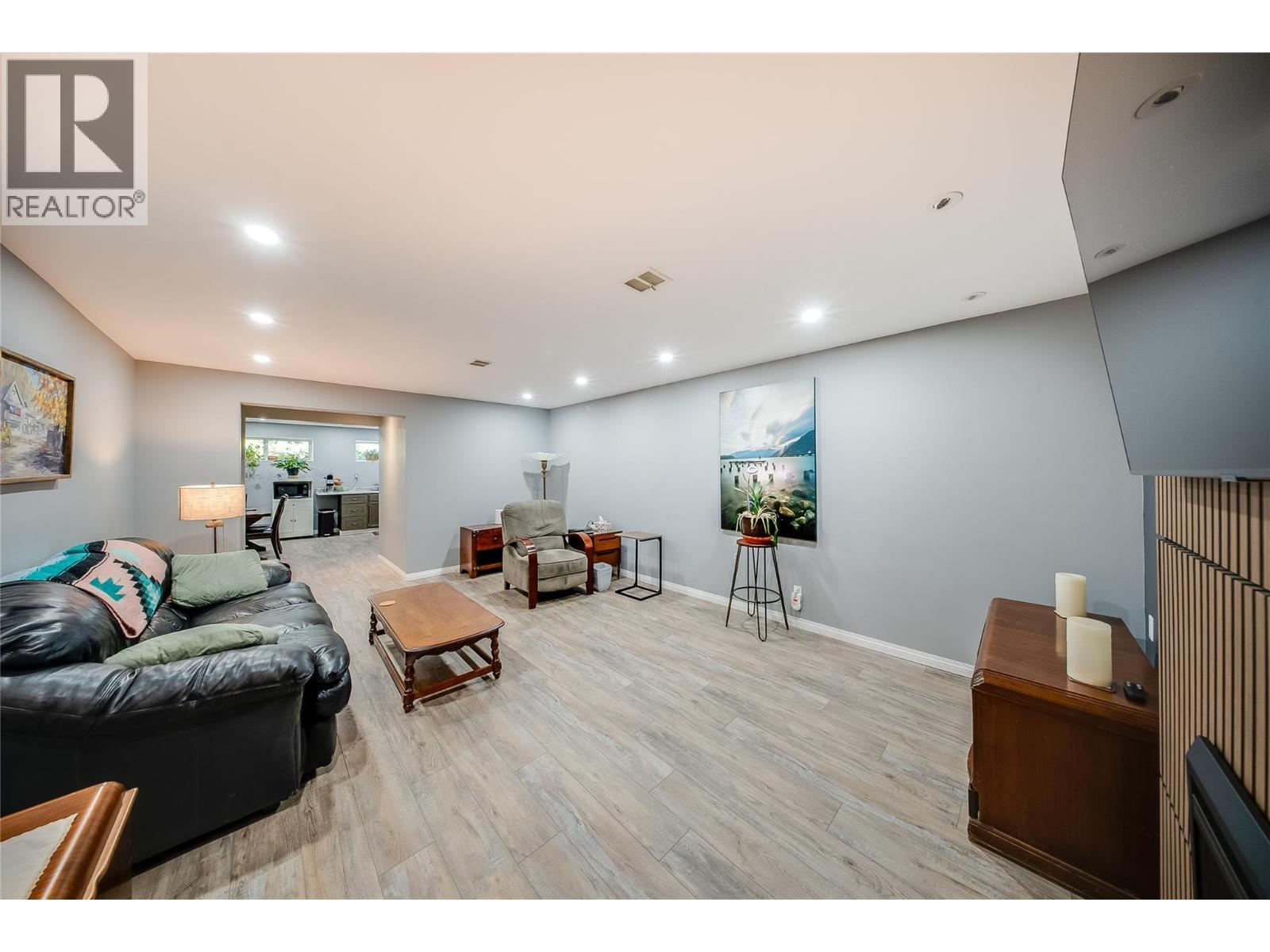 3651 Carnation Drive, Trail, British Columbia  V1R 2W5 - Photo 34 - 10392234