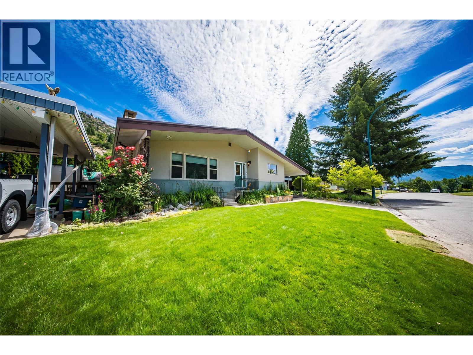 3651 Carnation Drive, Trail, British Columbia  V1R 2W5 - Photo 47 - 10392234
