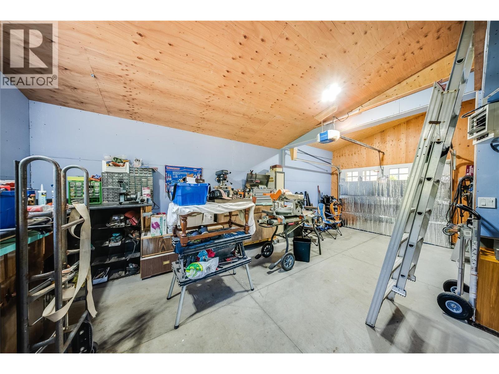 3651 Carnation Drive, Trail, British Columbia  V1R 2W5 - Photo 52 - 10392234