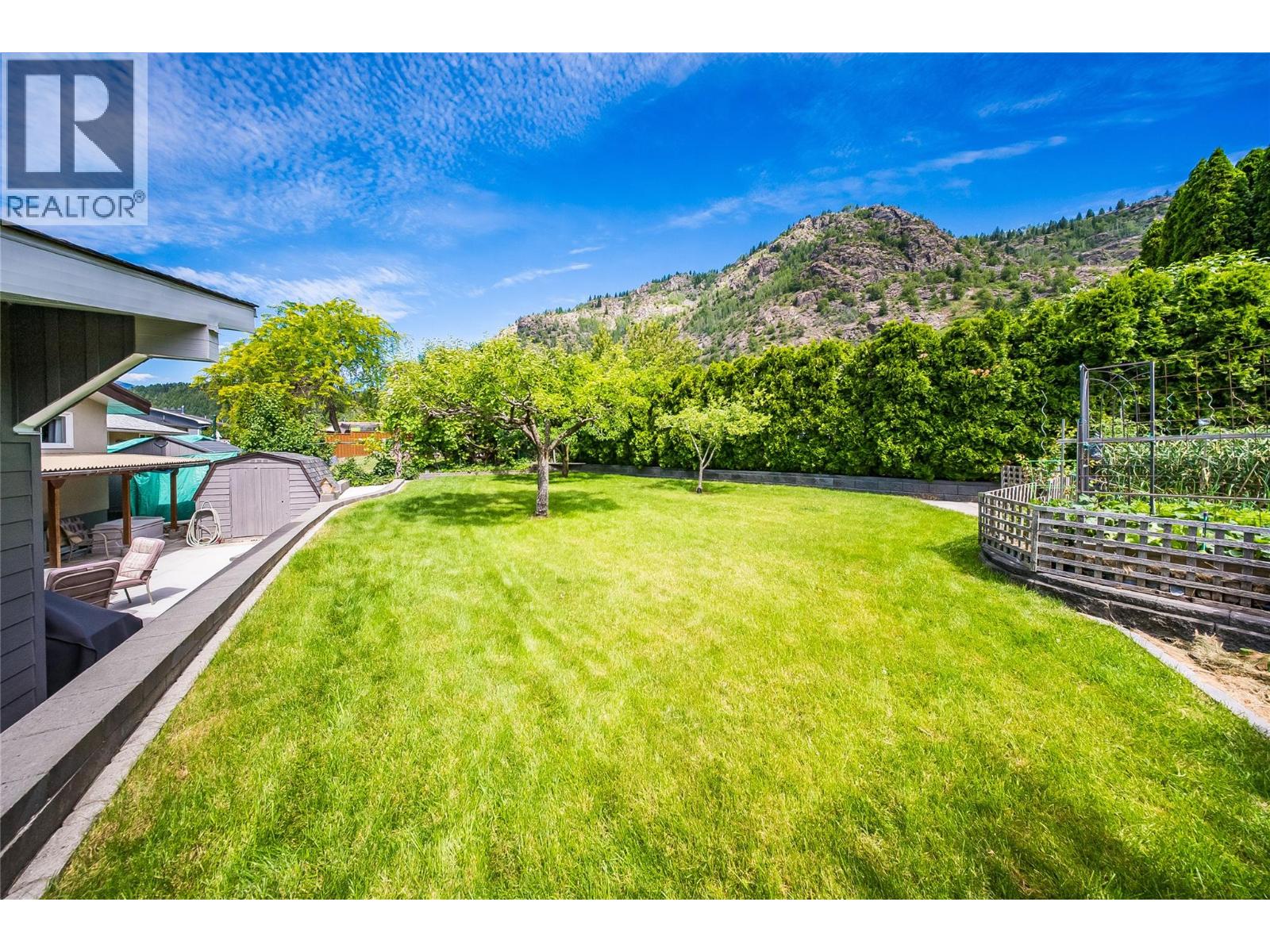 3651 Carnation Drive, Trail, British Columbia  V1R 2W5 - Photo 58 - 10392234