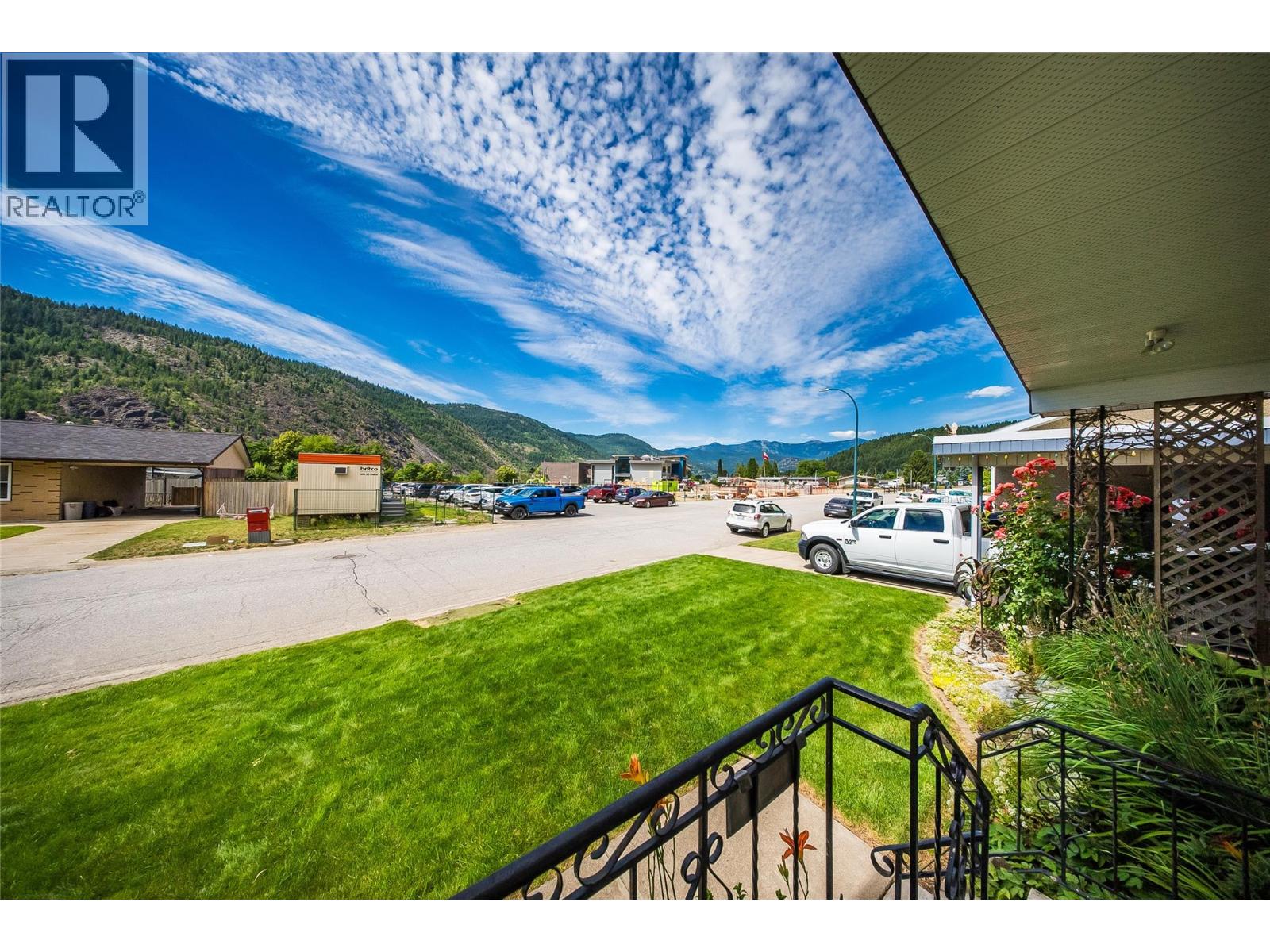 3651 Carnation Drive, Trail, British Columbia  V1R 2W5 - Photo 60 - 10392234