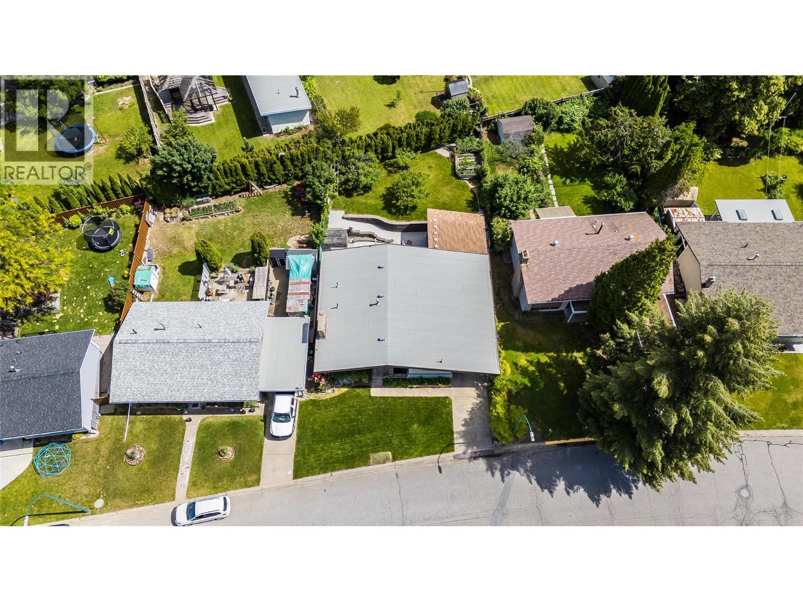 3651 Carnation Drive, Trail, British Columbia  V1R 2W5 - Photo 61 - 10392234