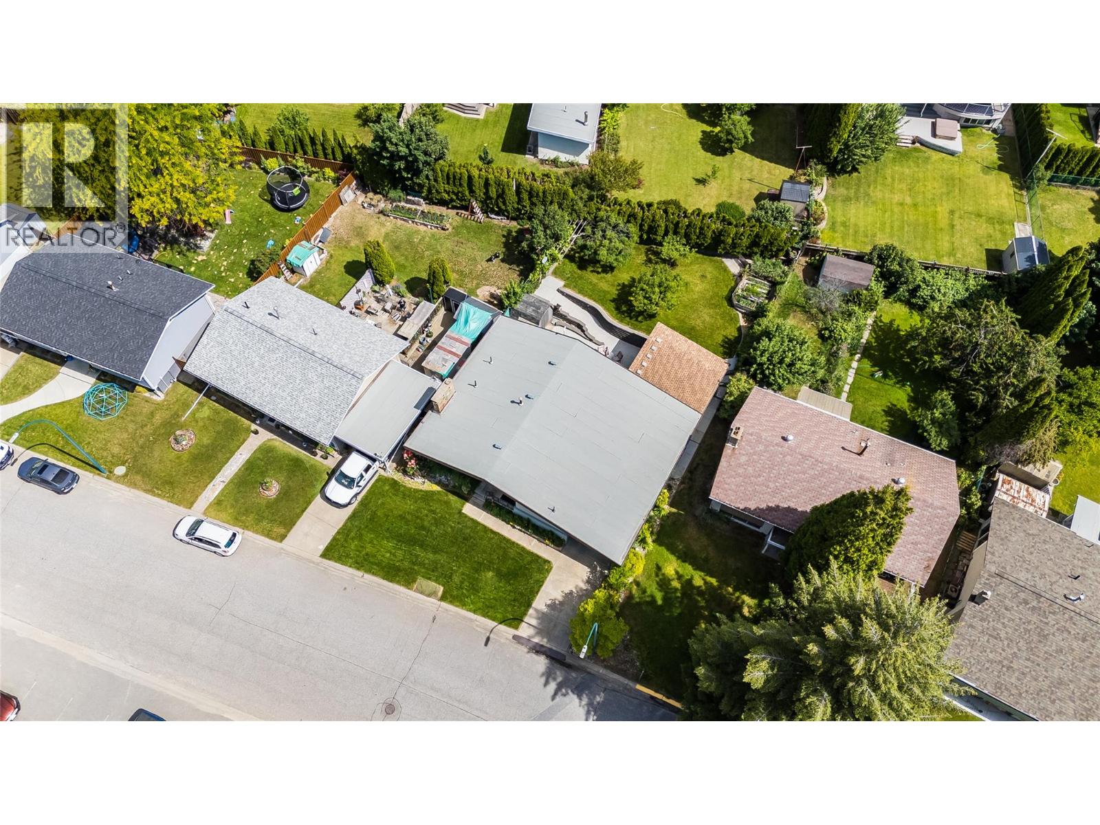 3651 Carnation Drive, Trail, British Columbia  V1R 2W5 - Photo 62 - 10392234