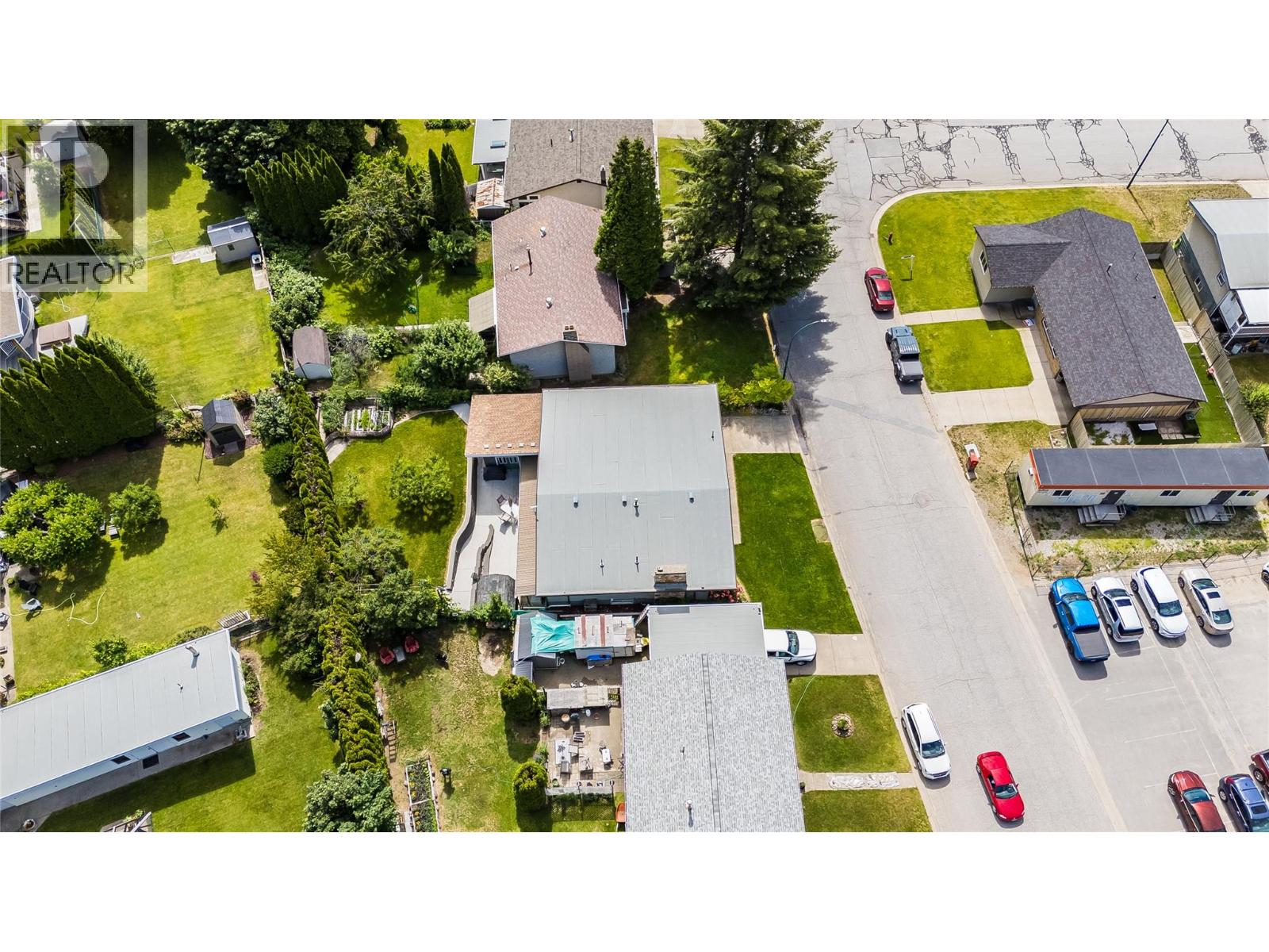 3651 Carnation Drive, Trail, British Columbia  V1R 2W5 - Photo 67 - 10392234