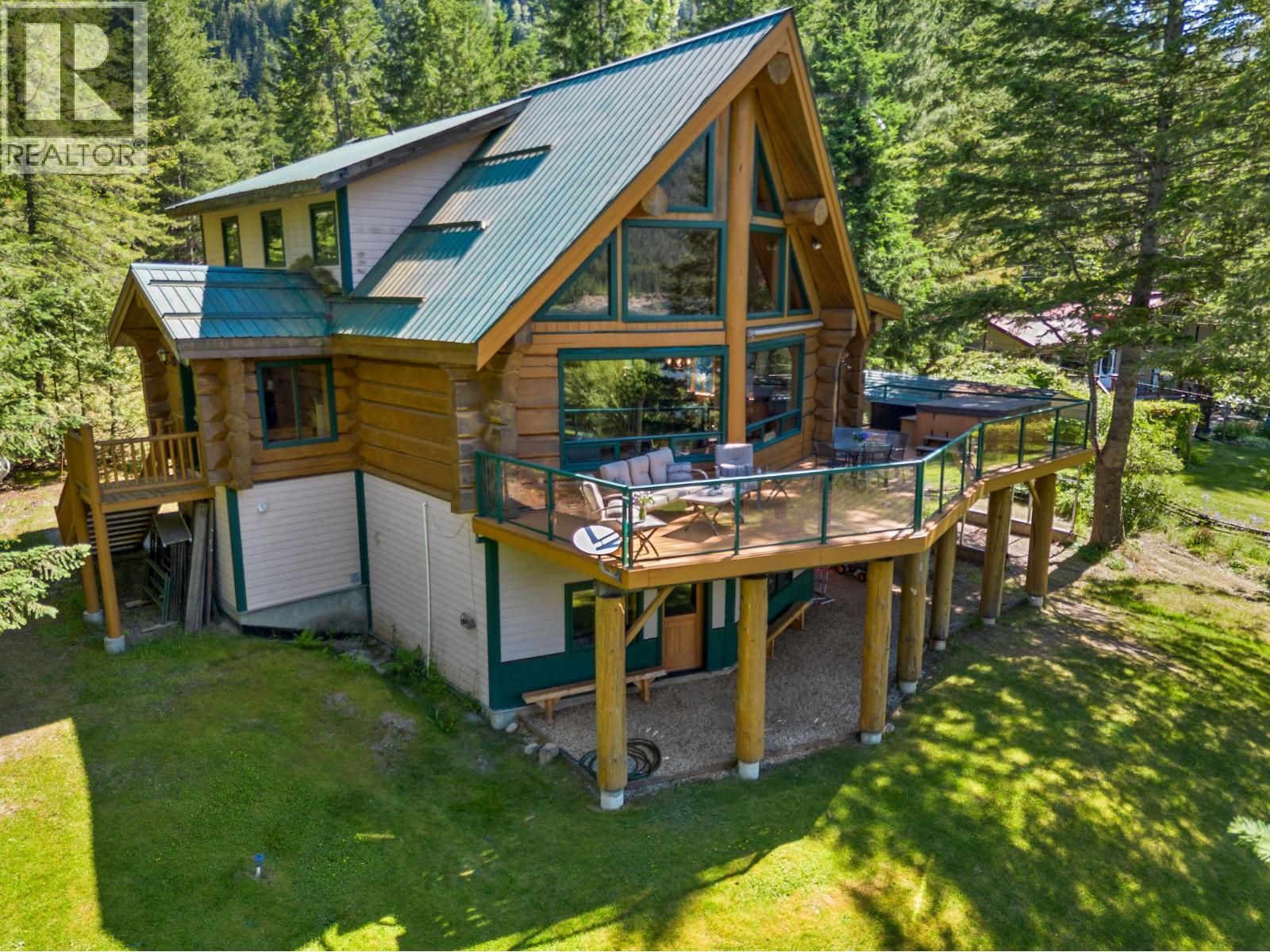 3866 Rock Island Road, Nakusp, British Columbia  V0G 1R1 - Photo 10 - 10391809