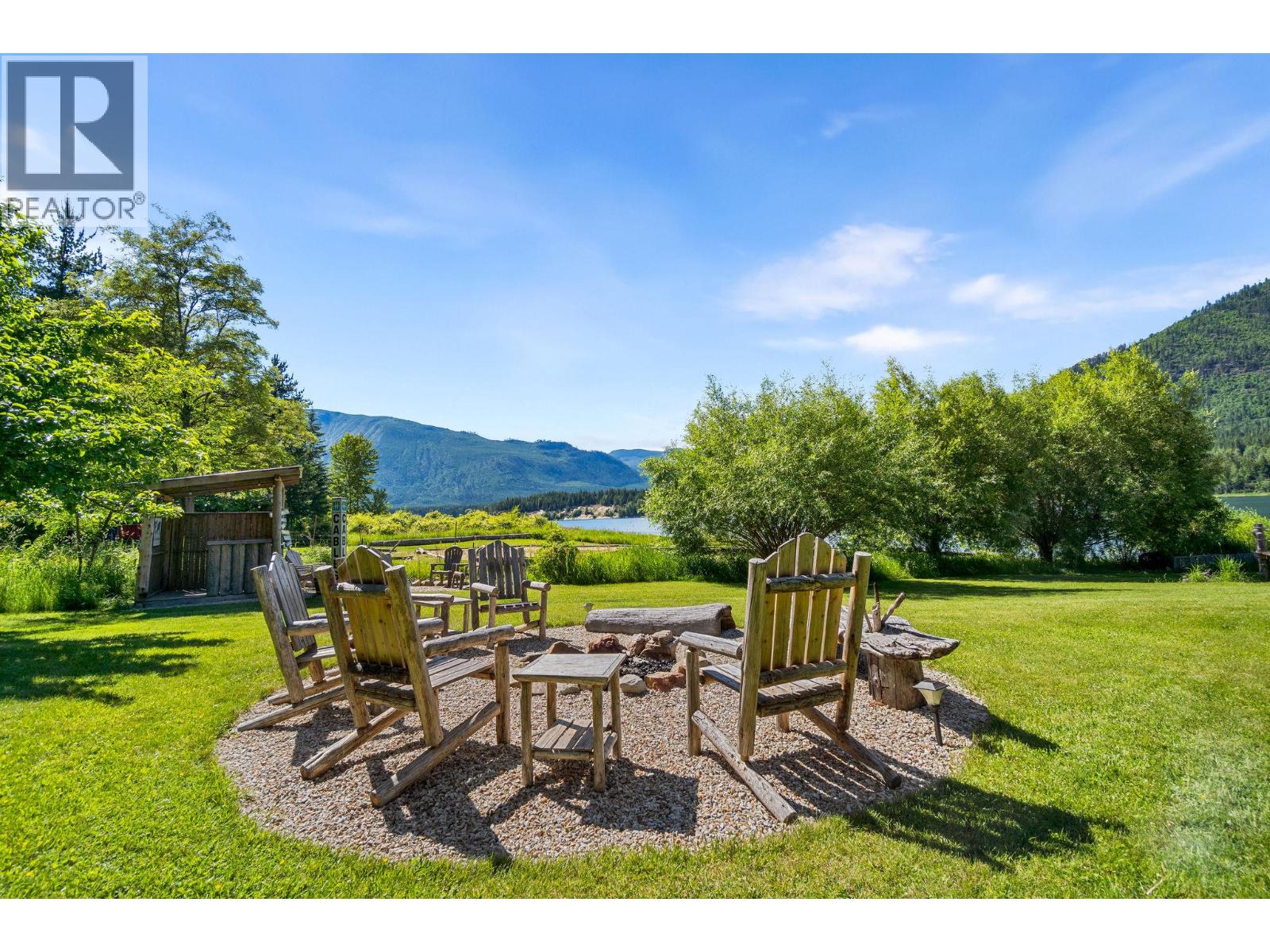 3866 Rock Island Road, Nakusp, British Columbia  V0G 1R1 - Photo 16 - 10391809
