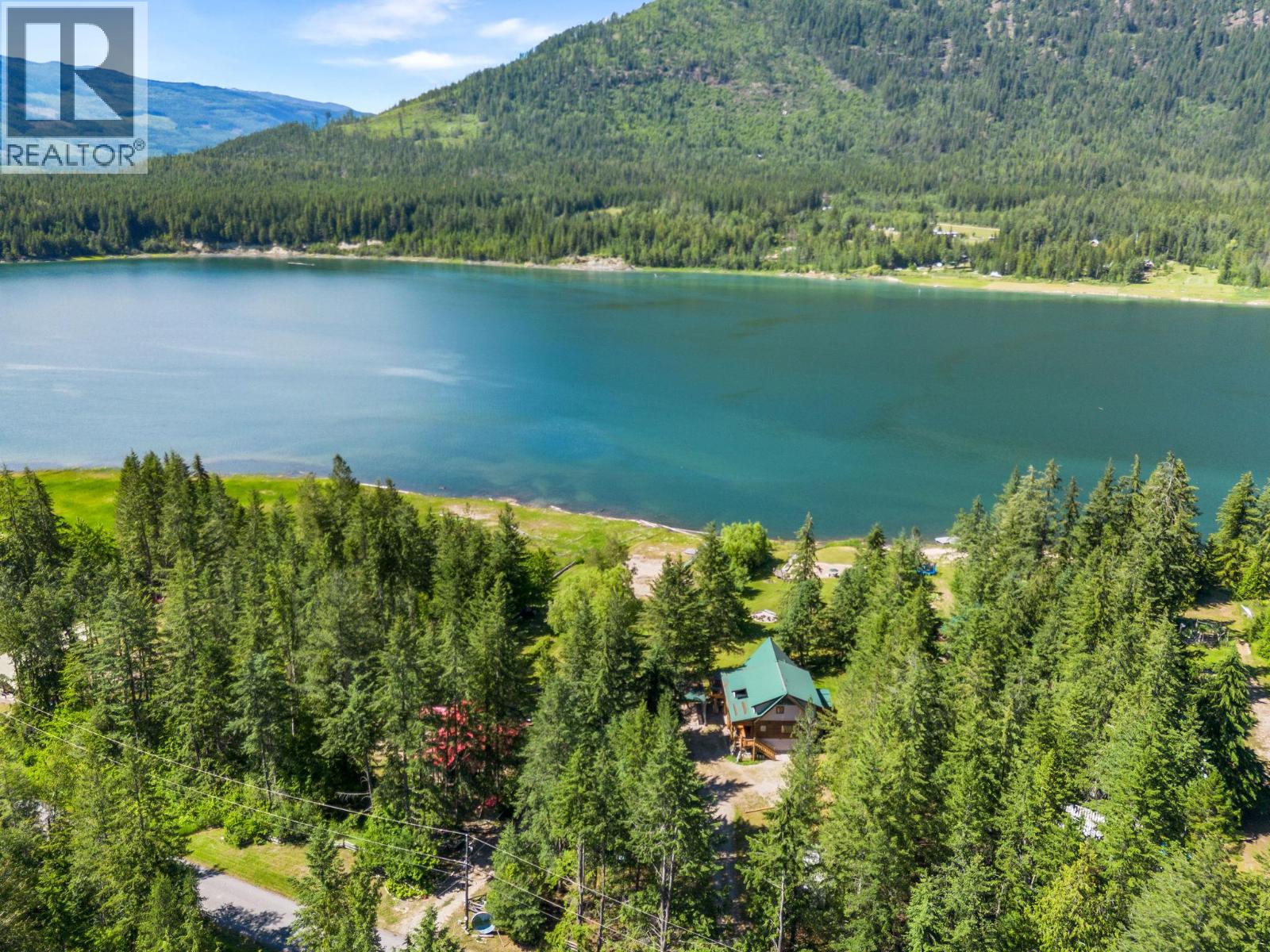 3866 Rock Island Road, Nakusp, British Columbia  V0G 1R1 - Photo 2 - 10391809