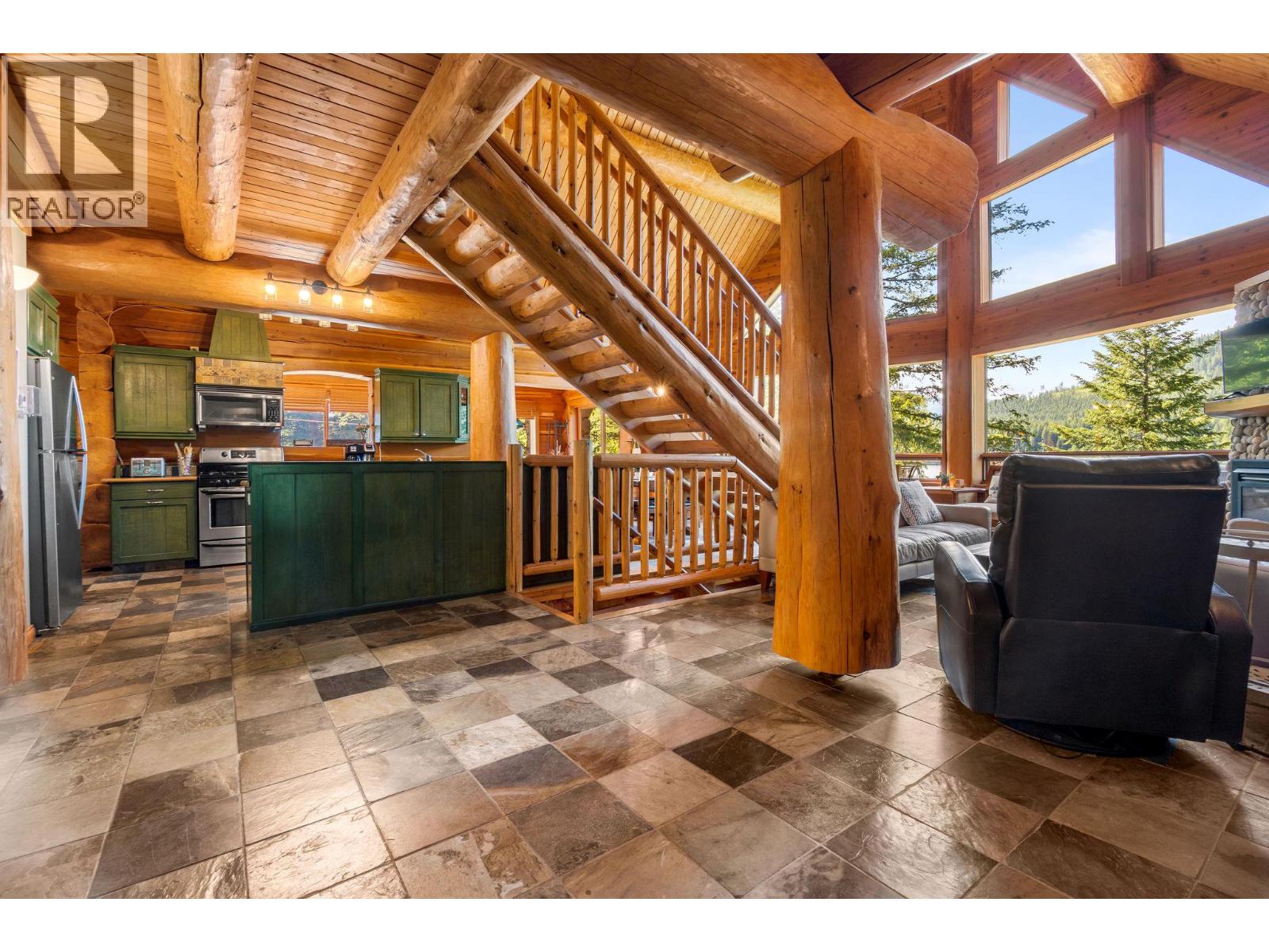 3866 Rock Island Road, Nakusp, British Columbia  V0G 1R1 - Photo 33 - 10391809