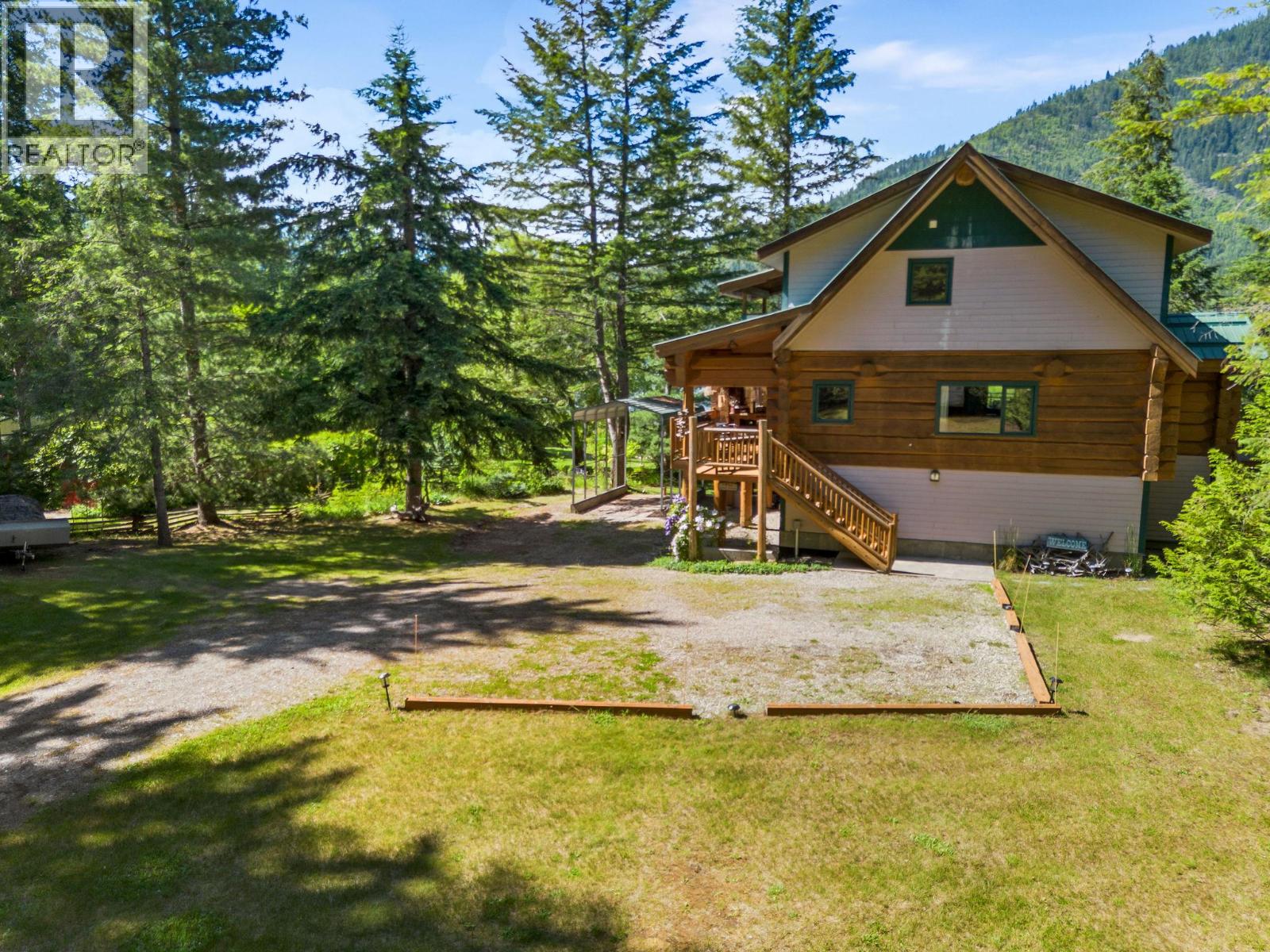 3866 Rock Island Road, Nakusp, British Columbia  V0G 1R1 - Photo 5 - 10391809