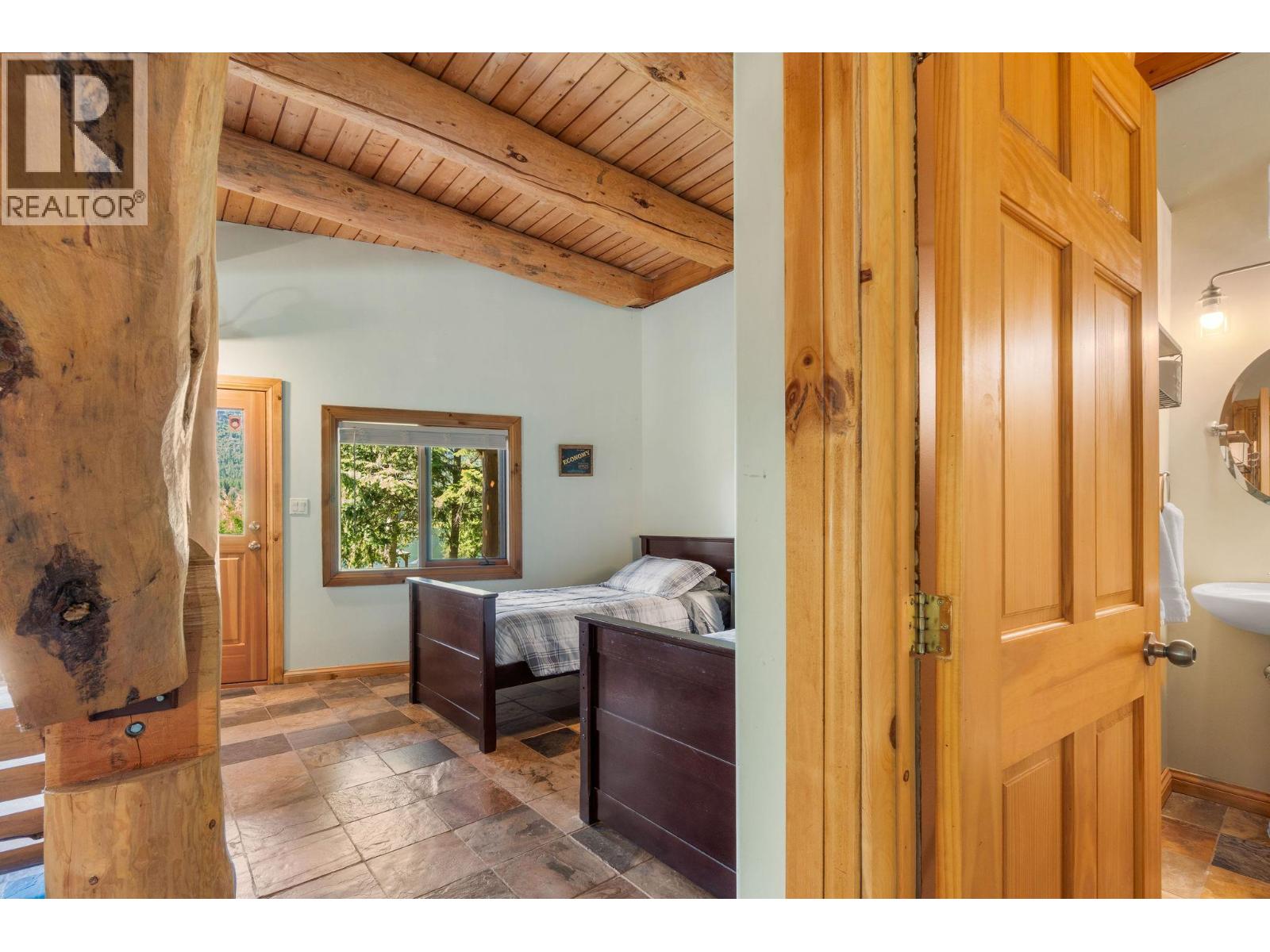 3866 Rock Island Road, Nakusp, British Columbia  V0G 1R1 - Photo 50 - 10391809