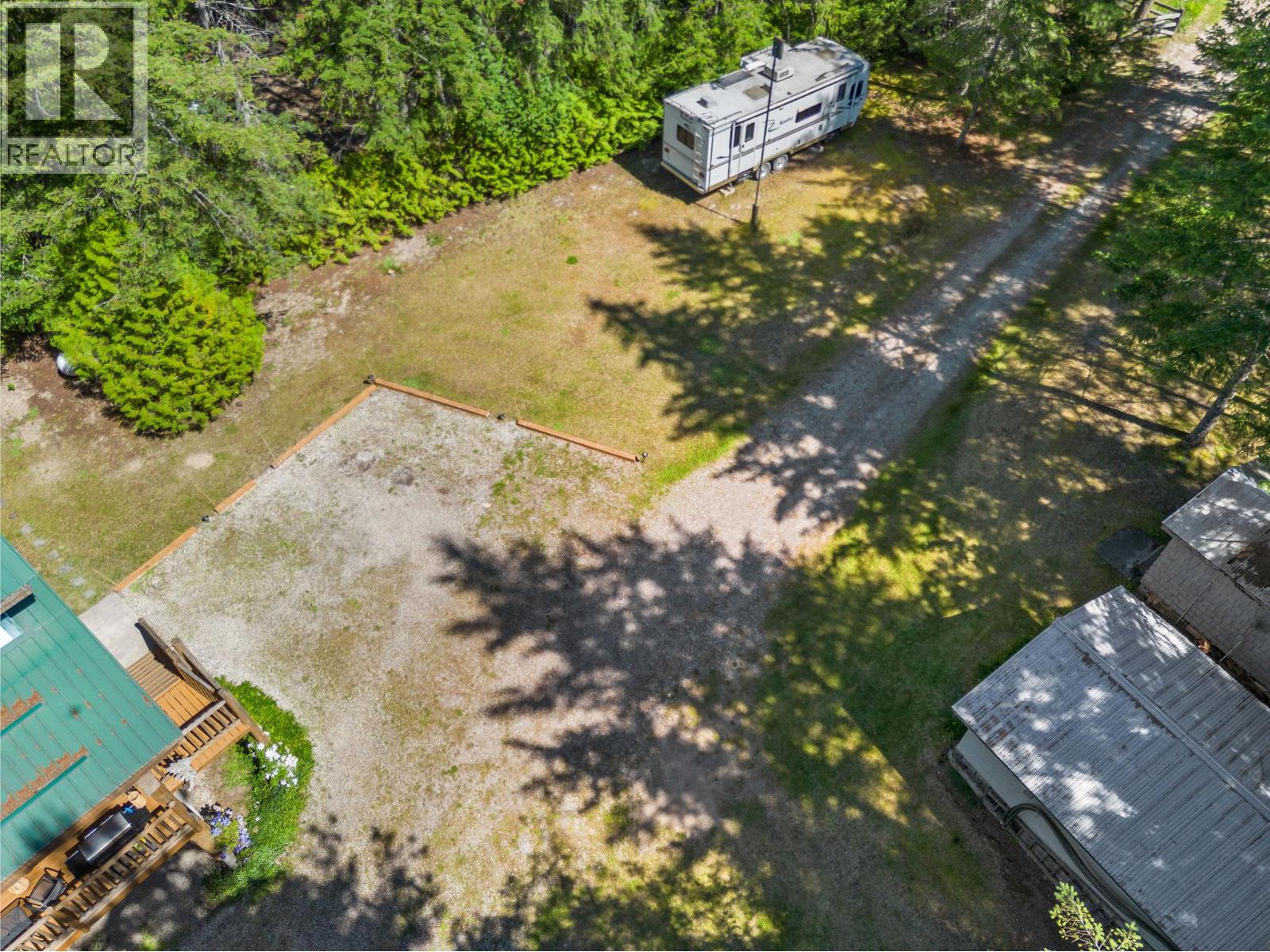 3866 Rock Island Road, Nakusp, British Columbia  V0G 1R1 - Photo 7 - 10391809