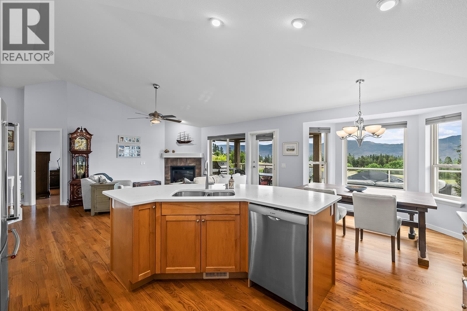 3069 Bridlehill Drive, West Kelowna, British Columbia  V4T 2W2 - Photo 10 - 10391959