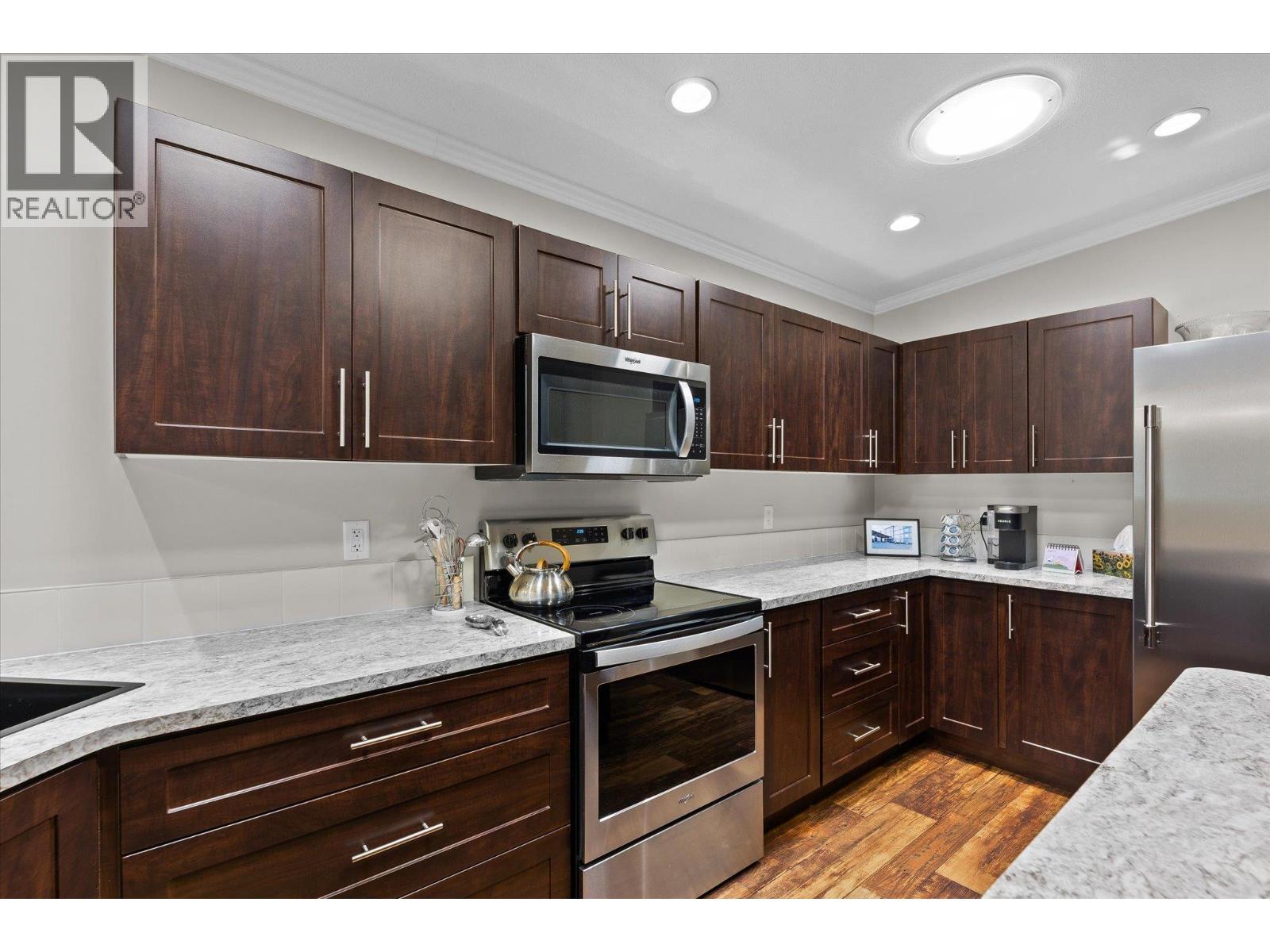 3591 Old Vernon Road Unit# 402, Kelowna, British Columbia  V1X 6P4 - Photo 7 - 10391564