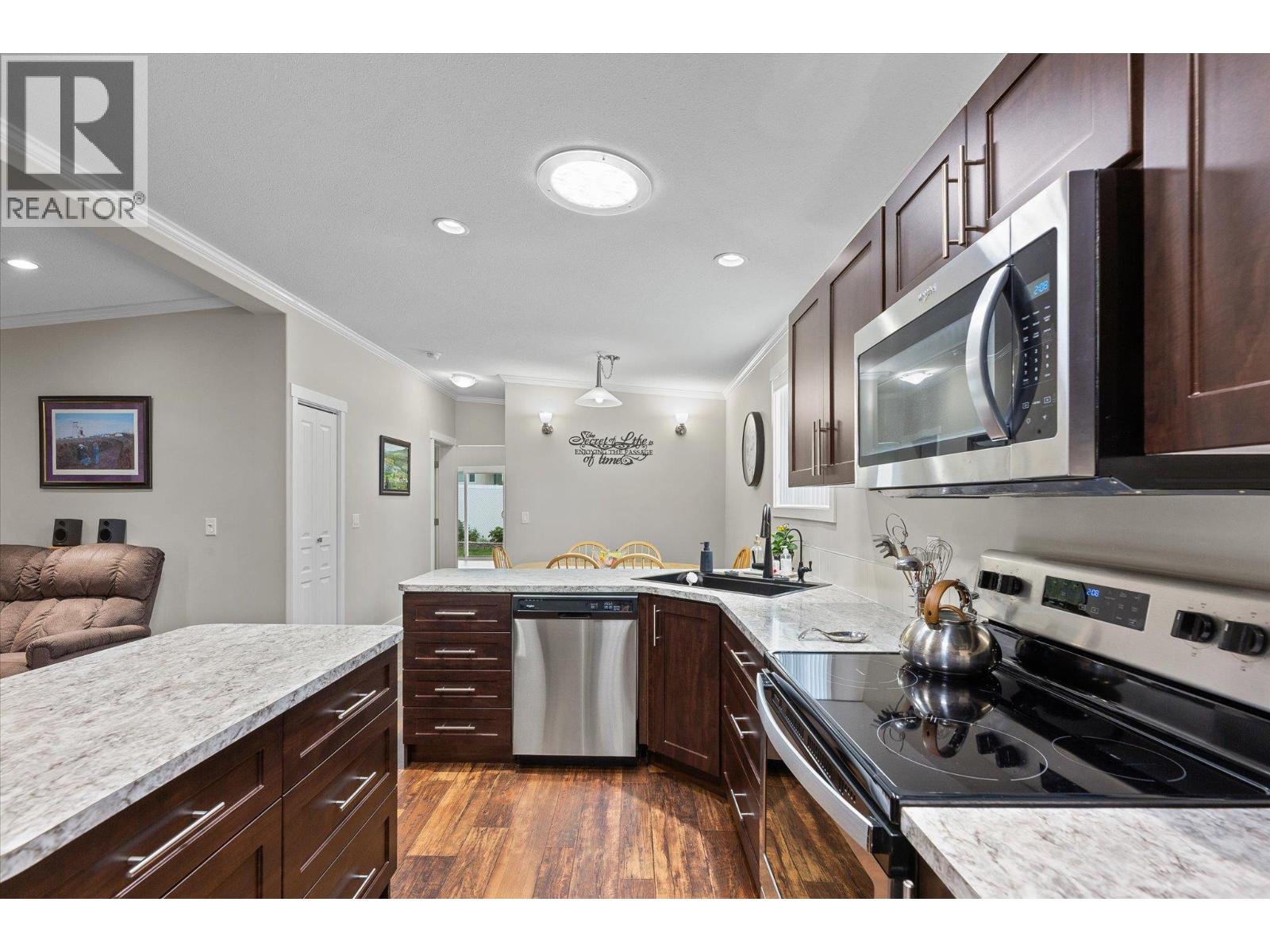 3591 Old Vernon Road Unit# 402, Kelowna, British Columbia  V1X 6P4 - Photo 9 - 10391564