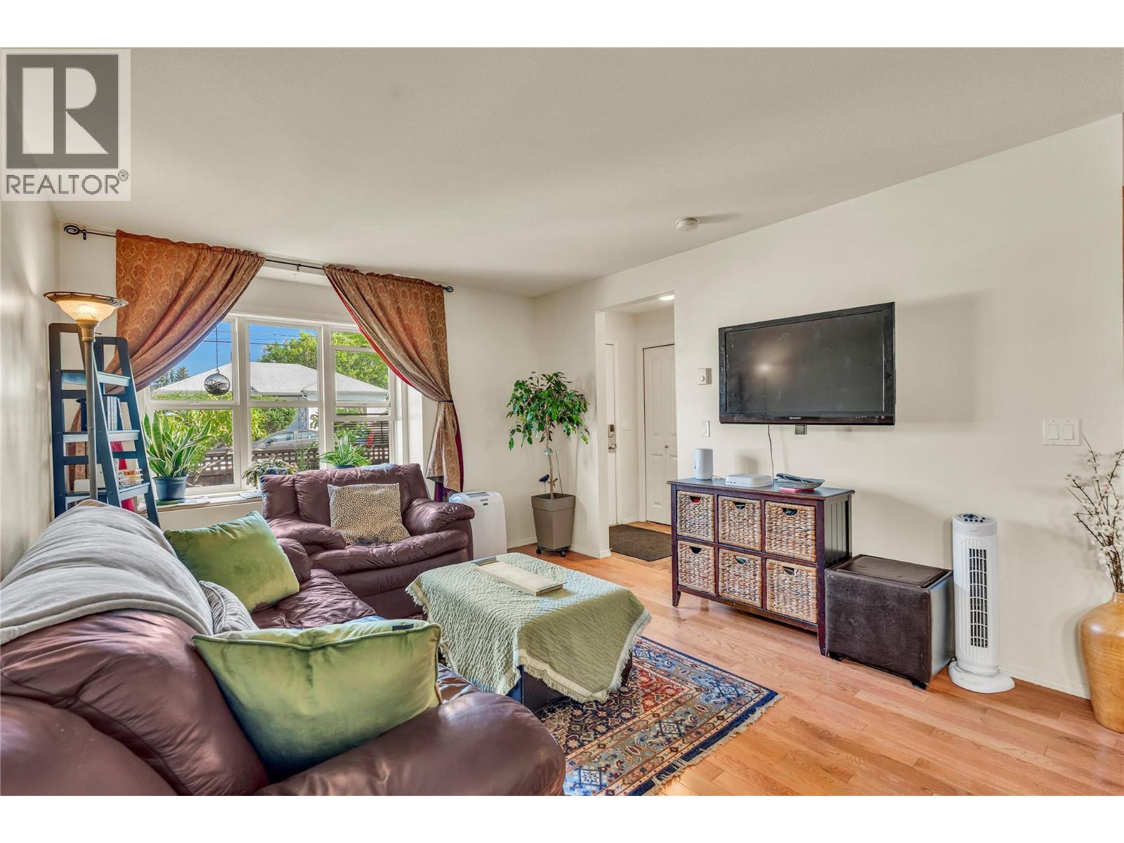 512 Westminster Avenue W Unit# 101, Penticton, British Columbia  V2A 1K6 - Photo 4 - 10392266