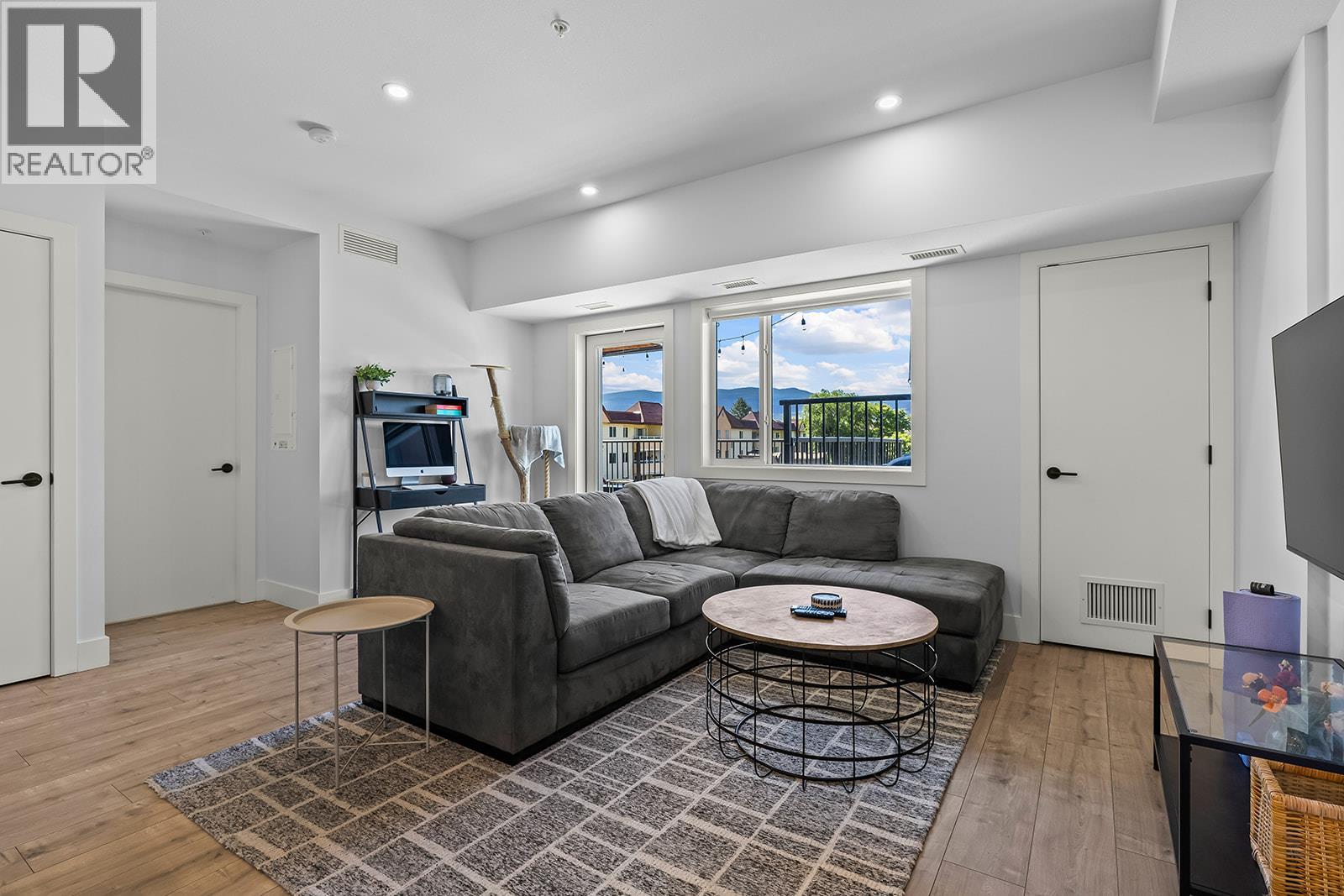 1220 Pacific Avenue Unit# 306, Kelowna, British Columbia  V1Y 5T7 - Photo 8 - 10392251
