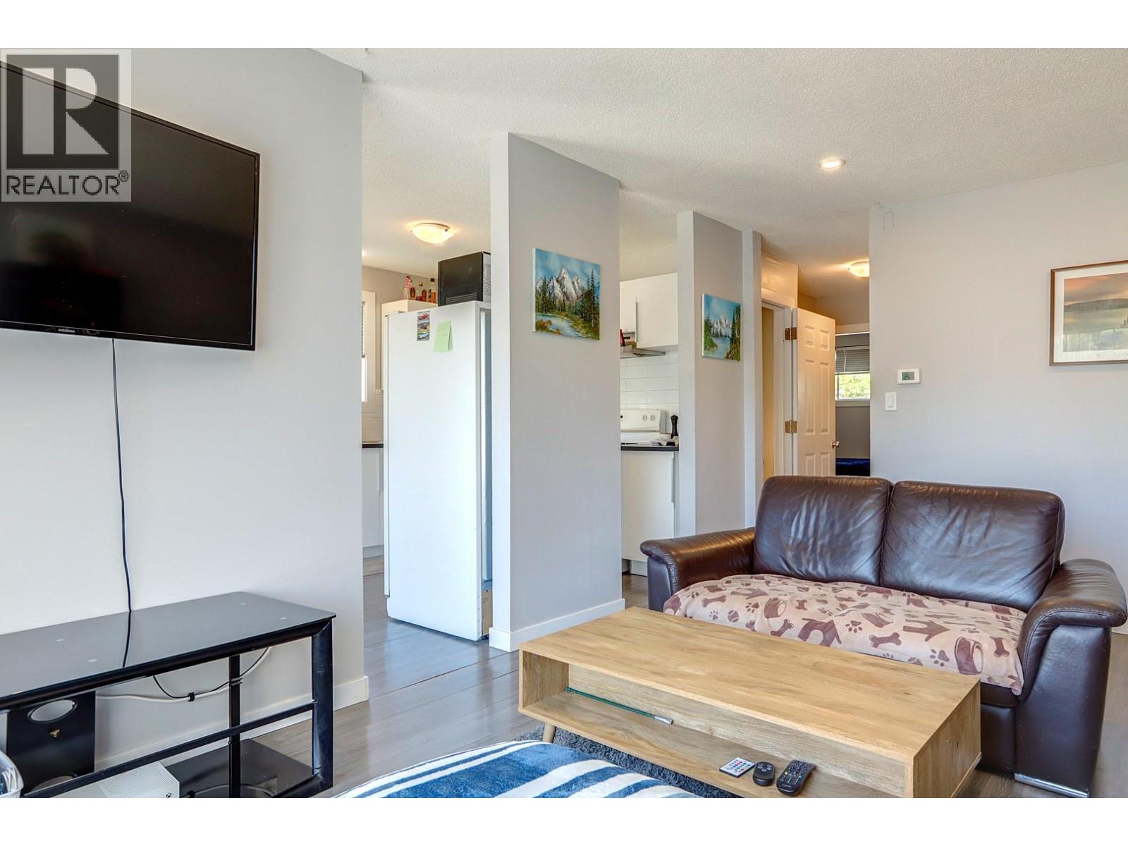 4109 24 Avenue, Vernon, British Columbia  V1T 1M1 - Photo 6 - 10392140