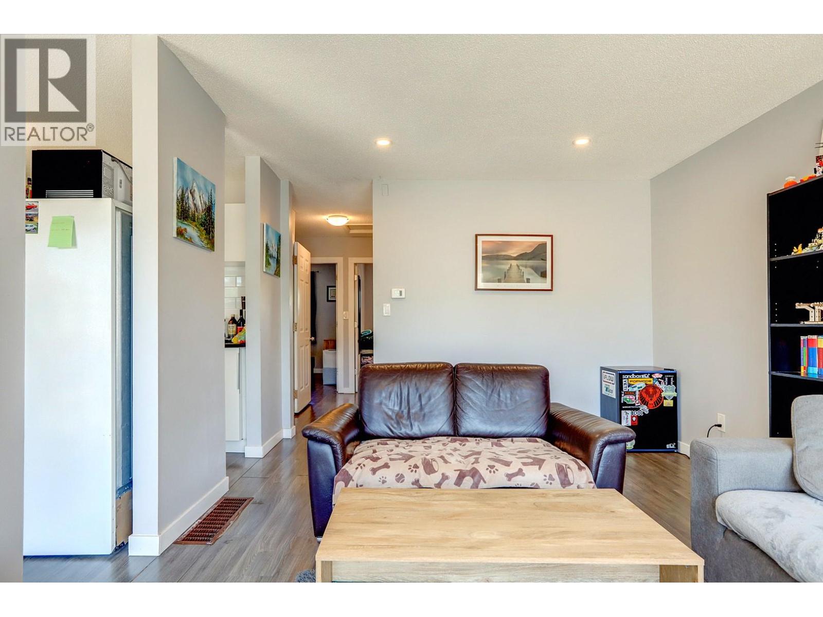 4109 24 Avenue, Vernon, British Columbia  V1T 1M1 - Photo 7 - 10392140