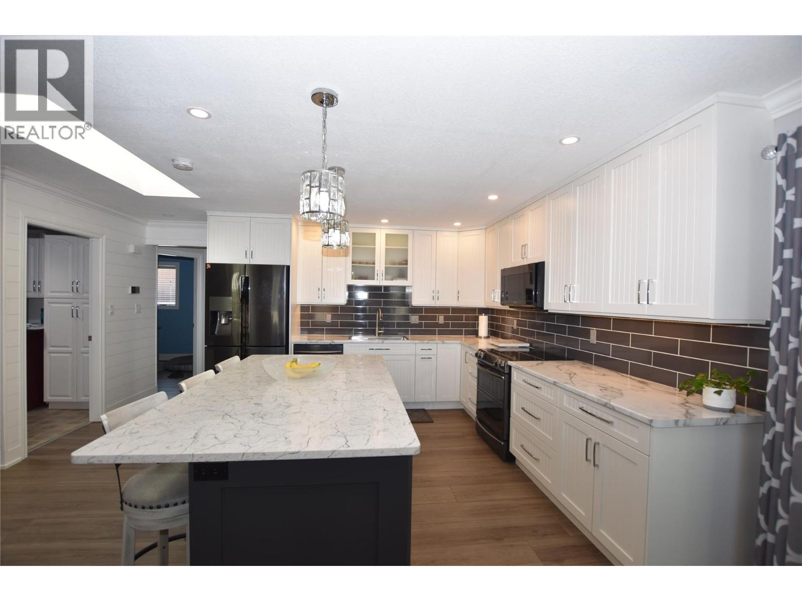 562 Meadowlark Avenue, Vernon, British Columbia  V1H 2A1 - Photo 17 - 10392235