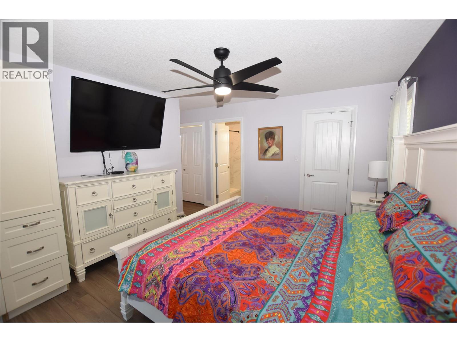 562 Meadowlark Avenue, Vernon, British Columbia  V1H 2A1 - Photo 24 - 10392235
