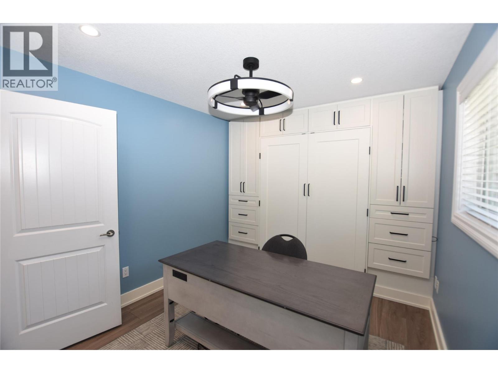 562 Meadowlark Avenue, Vernon, British Columbia  V1H 2A1 - Photo 32 - 10392235