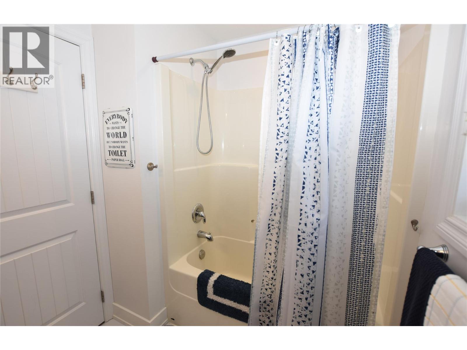 562 Meadowlark Avenue, Vernon, British Columbia  V1H 2A1 - Photo 35 - 10392235