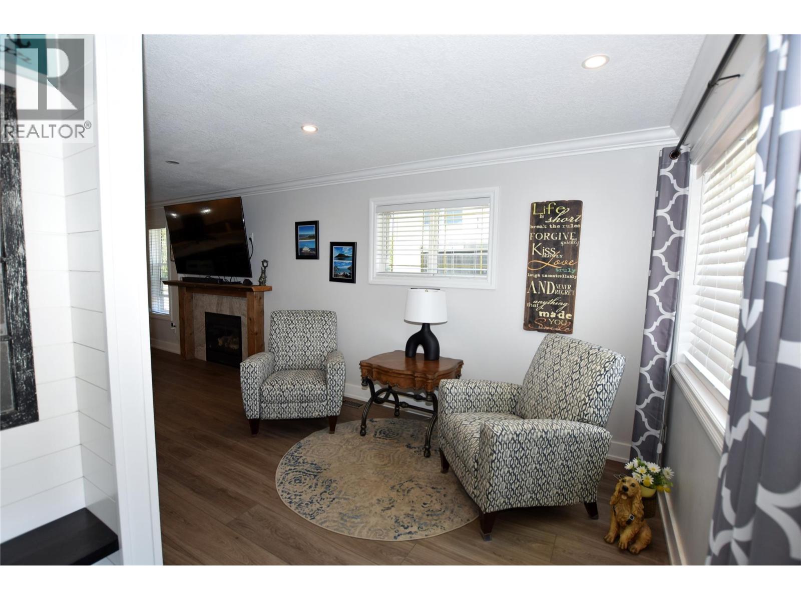 562 Meadowlark Avenue, Vernon, British Columbia  V1H 2A1 - Photo 8 - 10392235