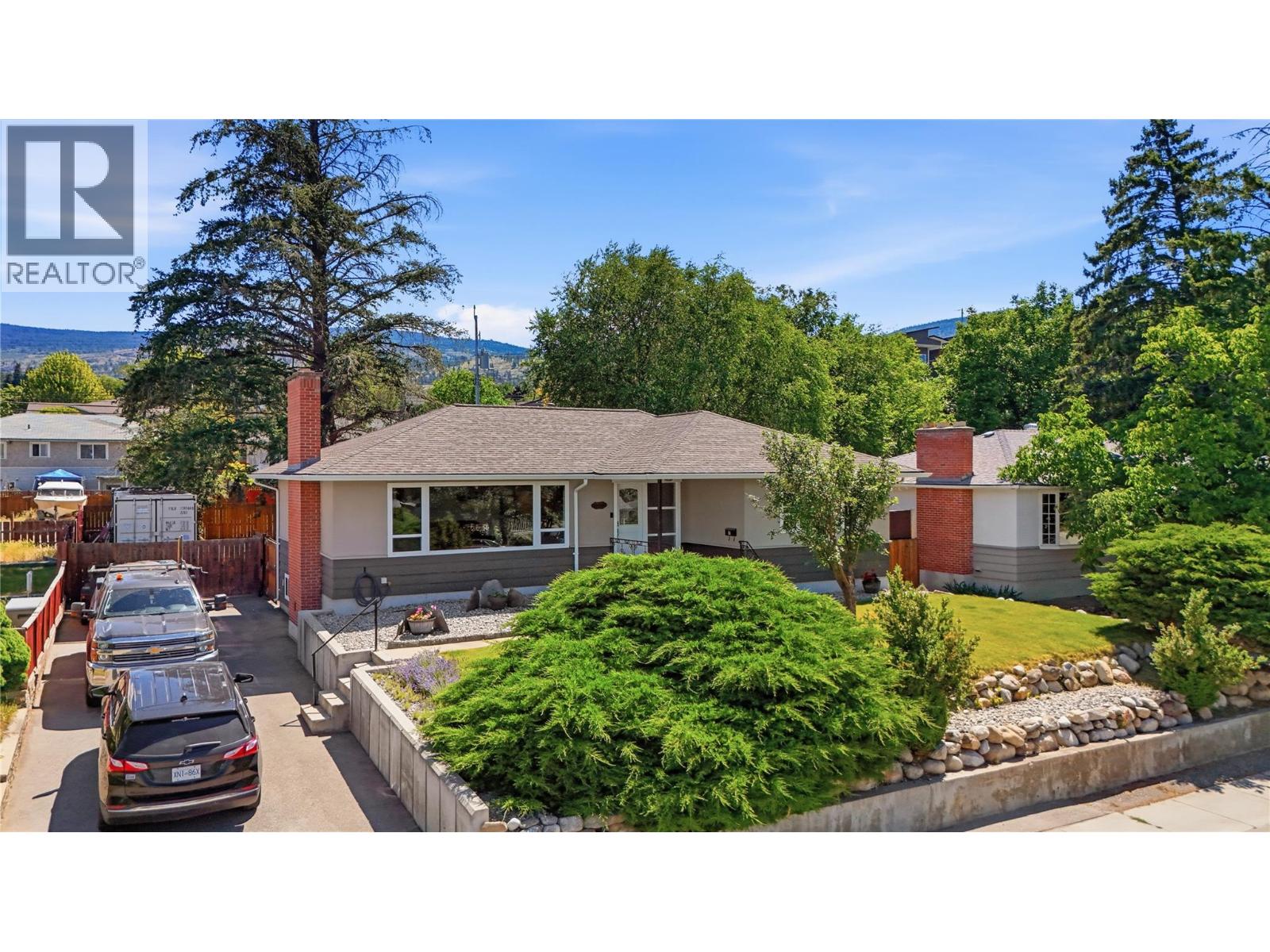 1428 Balfour Street, Penticton, British Columbia  V2A 4Z1 - Photo 2 - 10392087