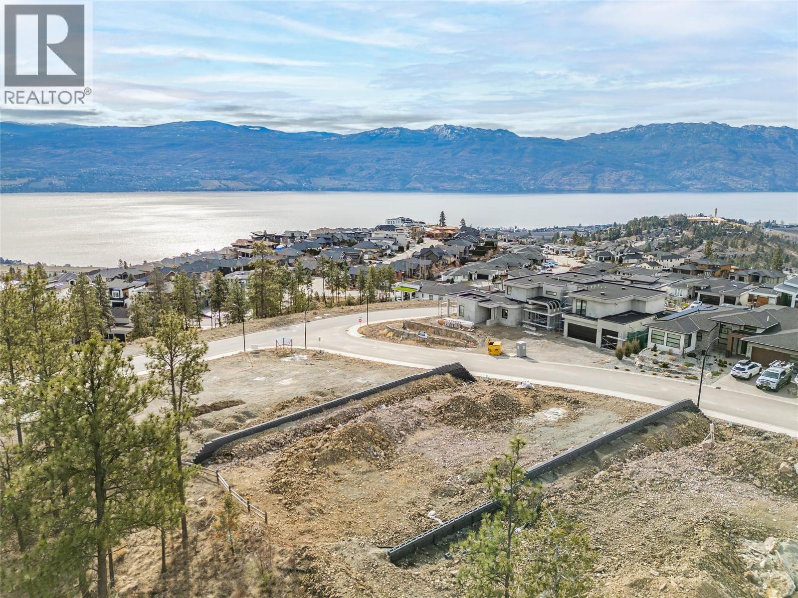 1646 Touriga Place, West Kelowna, British Columbia  V4T 3B5 - Photo 2 - 10392002