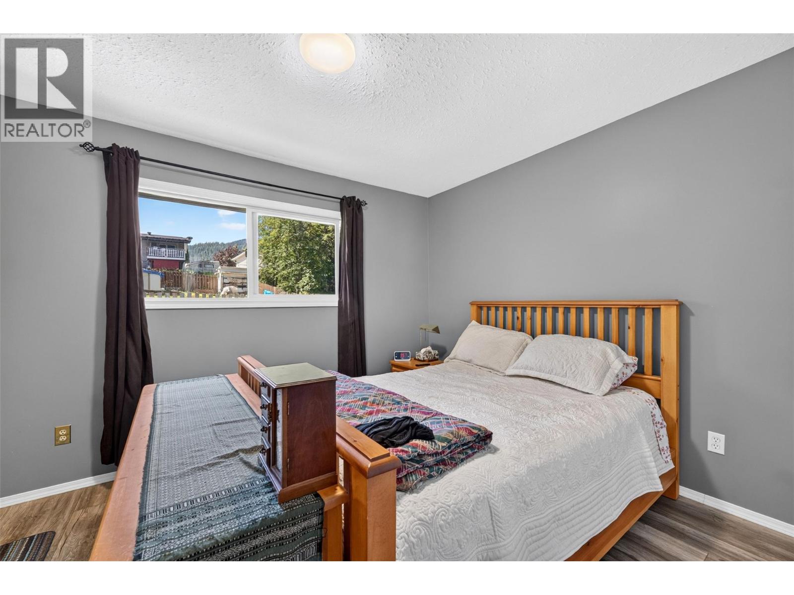 2250 Auto Road Se, Salmon Arm, British Columbia  V1E 1K5 - Photo 18 - 10392210