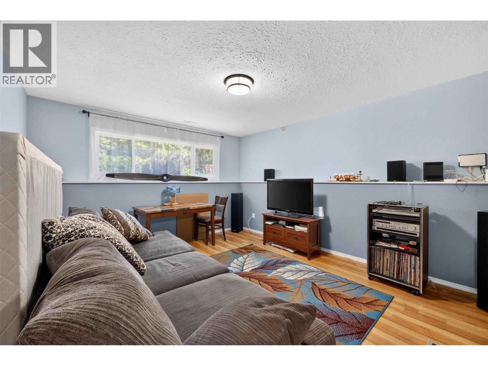 2250 Auto Road Se, Salmon Arm, British Columbia  V1E 1K5 - Photo 23 - 10392210