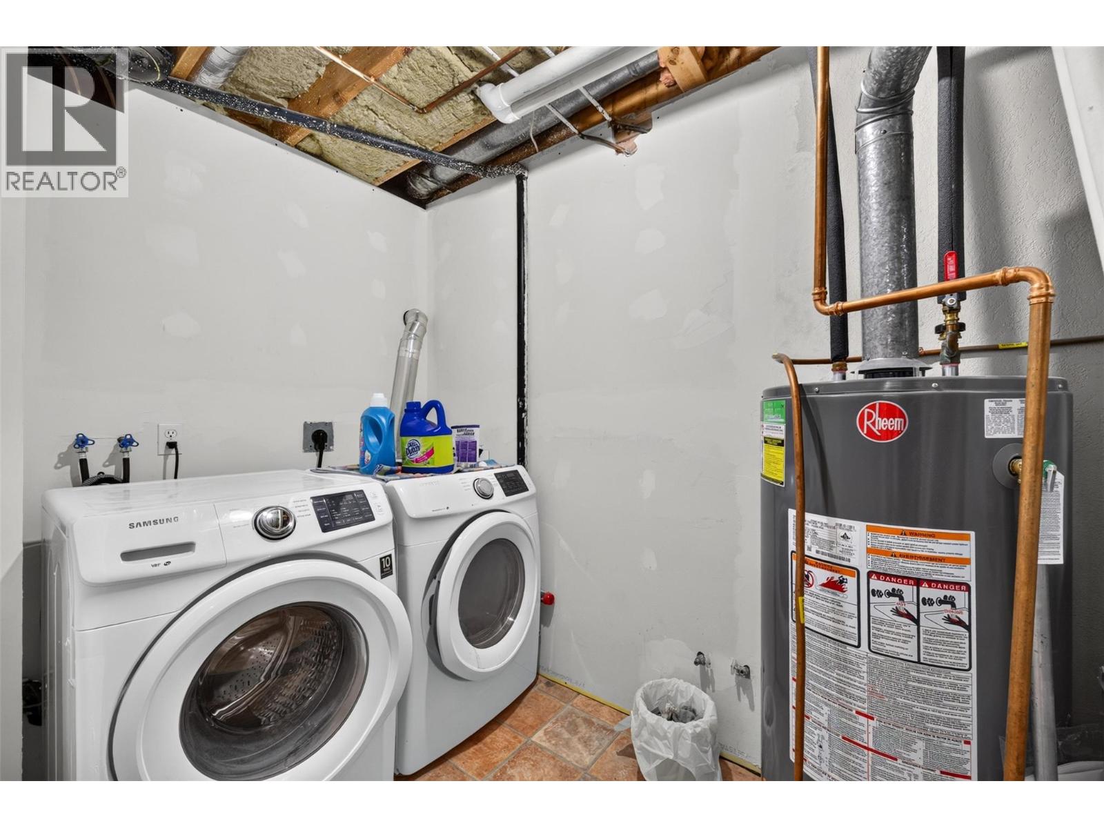 2250 Auto Road Se, Salmon Arm, British Columbia  V1E 1K5 - Photo 31 - 10392210